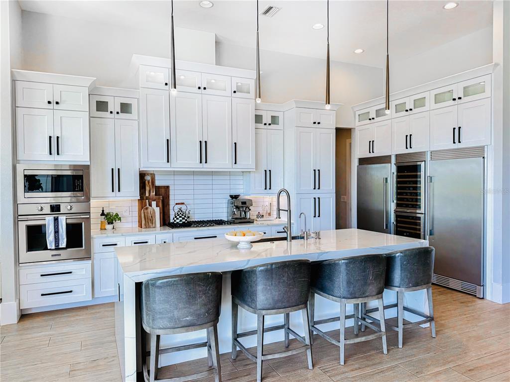 Sarasota, Florida, 34231, United States, 4 Bedrooms Bedrooms, ,3 BathroomsBathrooms,Residential,For Sale,1795069