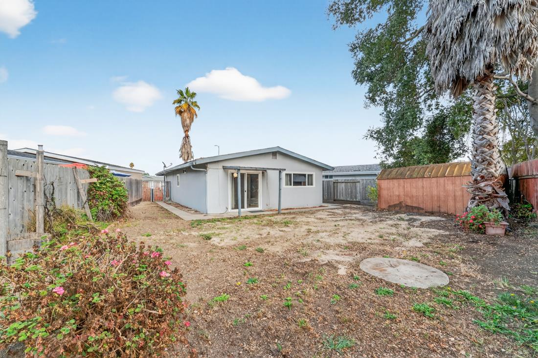 Watsonville, California, 95076, United States, 2 Bedrooms Bedrooms, ,1 BathroomBathrooms,Residential,For Sale,1969209