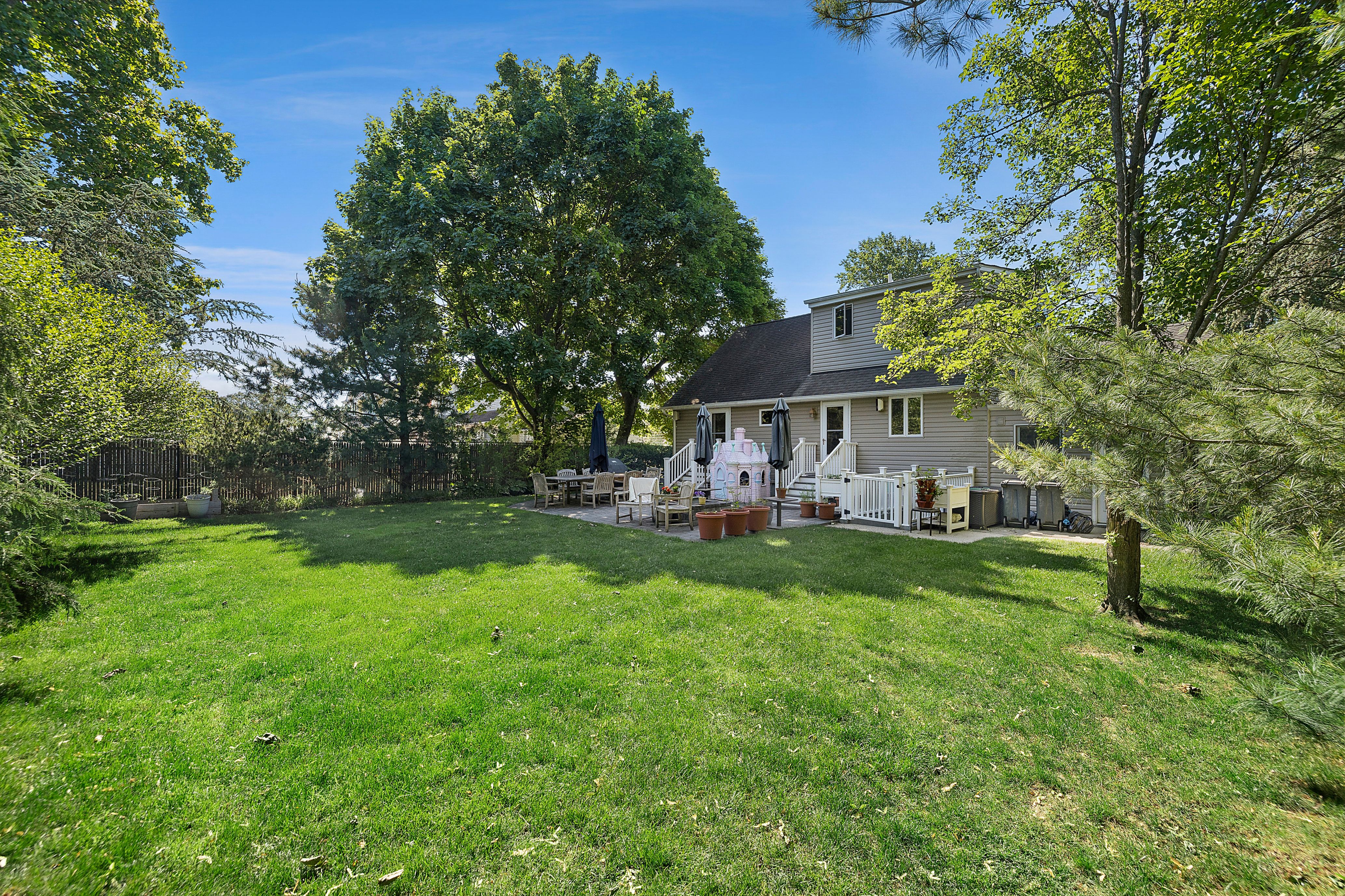  41 Marvin Drive, Kings Park, NY, 11754 - 物件實景