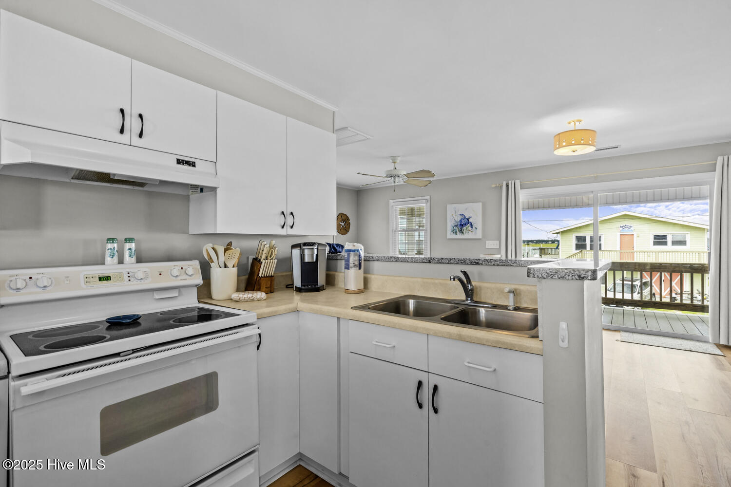 Topsail Beach, North Carolina, 28445, United States, 3 Bedrooms Bedrooms, ,2 BathroomsBathrooms,Residential,For Sale,1983458