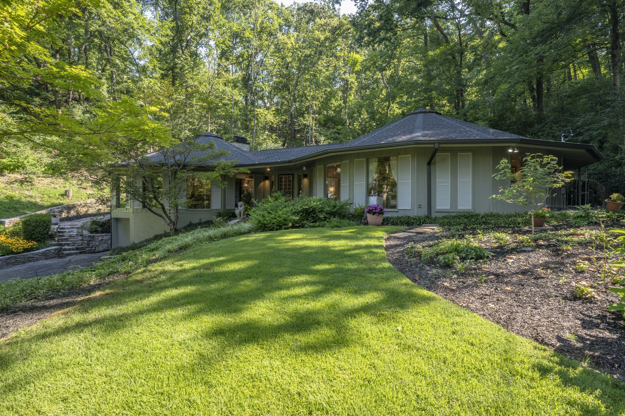  5856 Beauregard Dr, Nashville, TN, 37215 - 物件實景