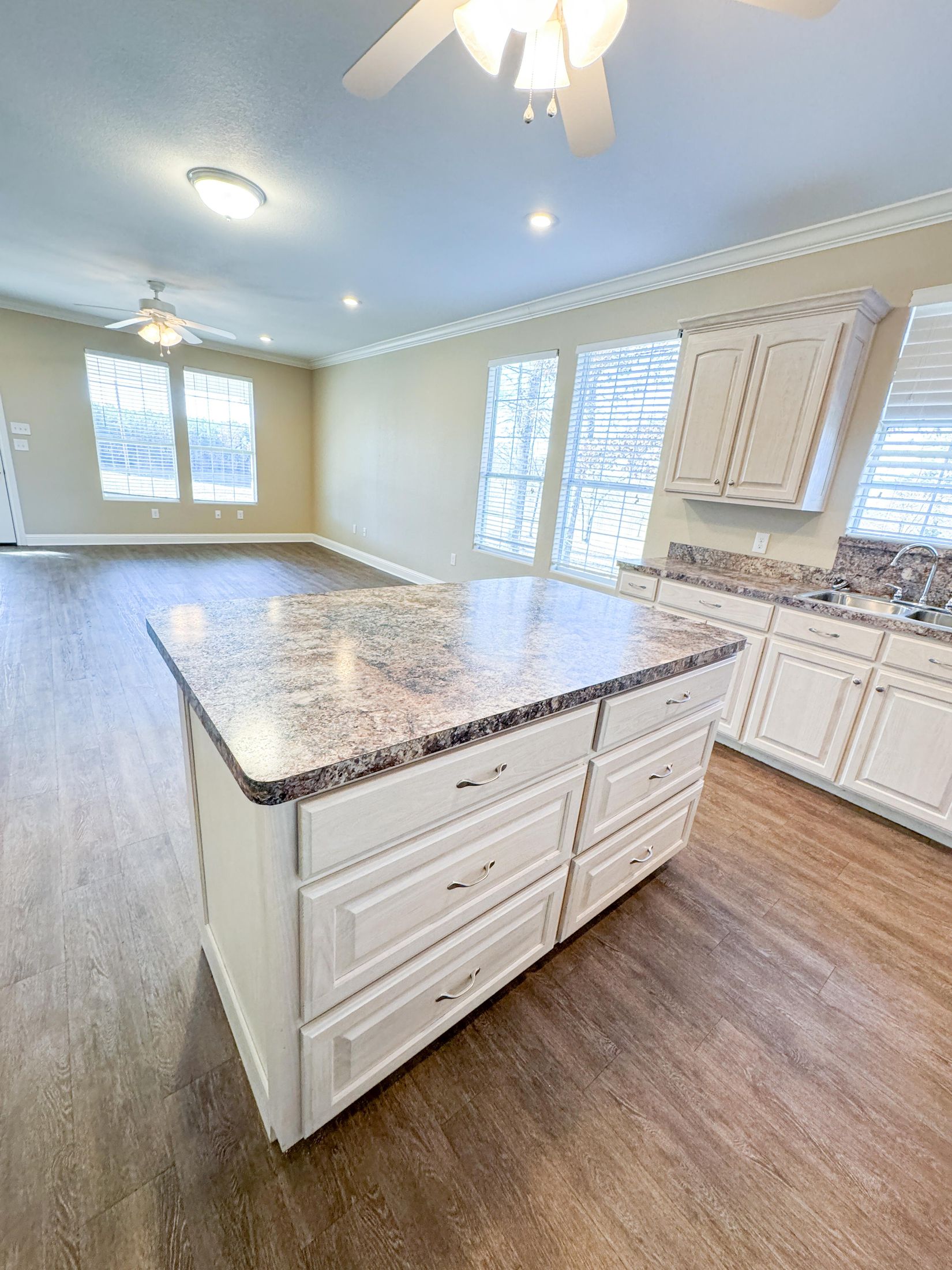Bivins, Texas, 75551, United States, 3 Bedrooms Bedrooms, ,3 BathroomsBathrooms,Residential,For Sale,1915929