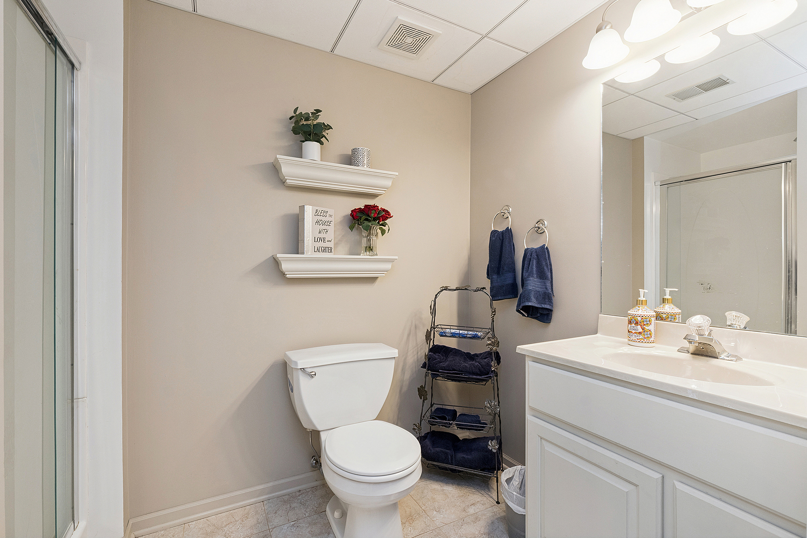 Orland Park, Illinois, 60467, United States, 4 Bedrooms Bedrooms, ,5 BathroomsBathrooms,Residential,For Sale,1987350