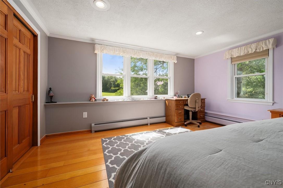 Frankfort, New York, 13413, United States, 5 Bedrooms Bedrooms, ,3 BathroomsBathrooms,Residential,For Sale,1939767