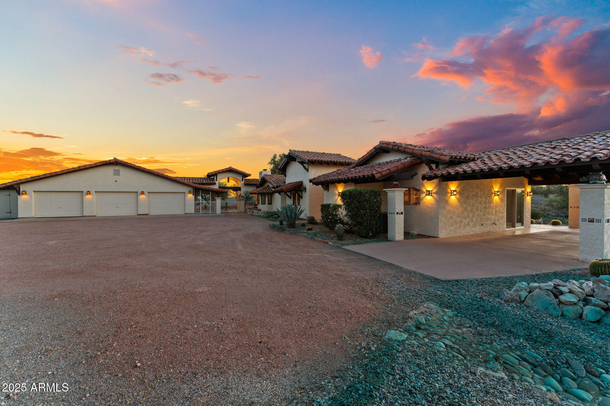 Wickenburg, Arizona, 85390, United States, 2 Bedrooms Bedrooms, ,2 BathroomsBathrooms,Residential,For Sale,1992759