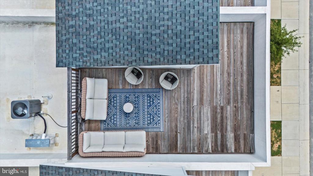 Colonial Beach, Virginia, 22443, United States, 4 Bedrooms Bedrooms, ,4 BathroomsBathrooms,Residential,For Sale,1898525