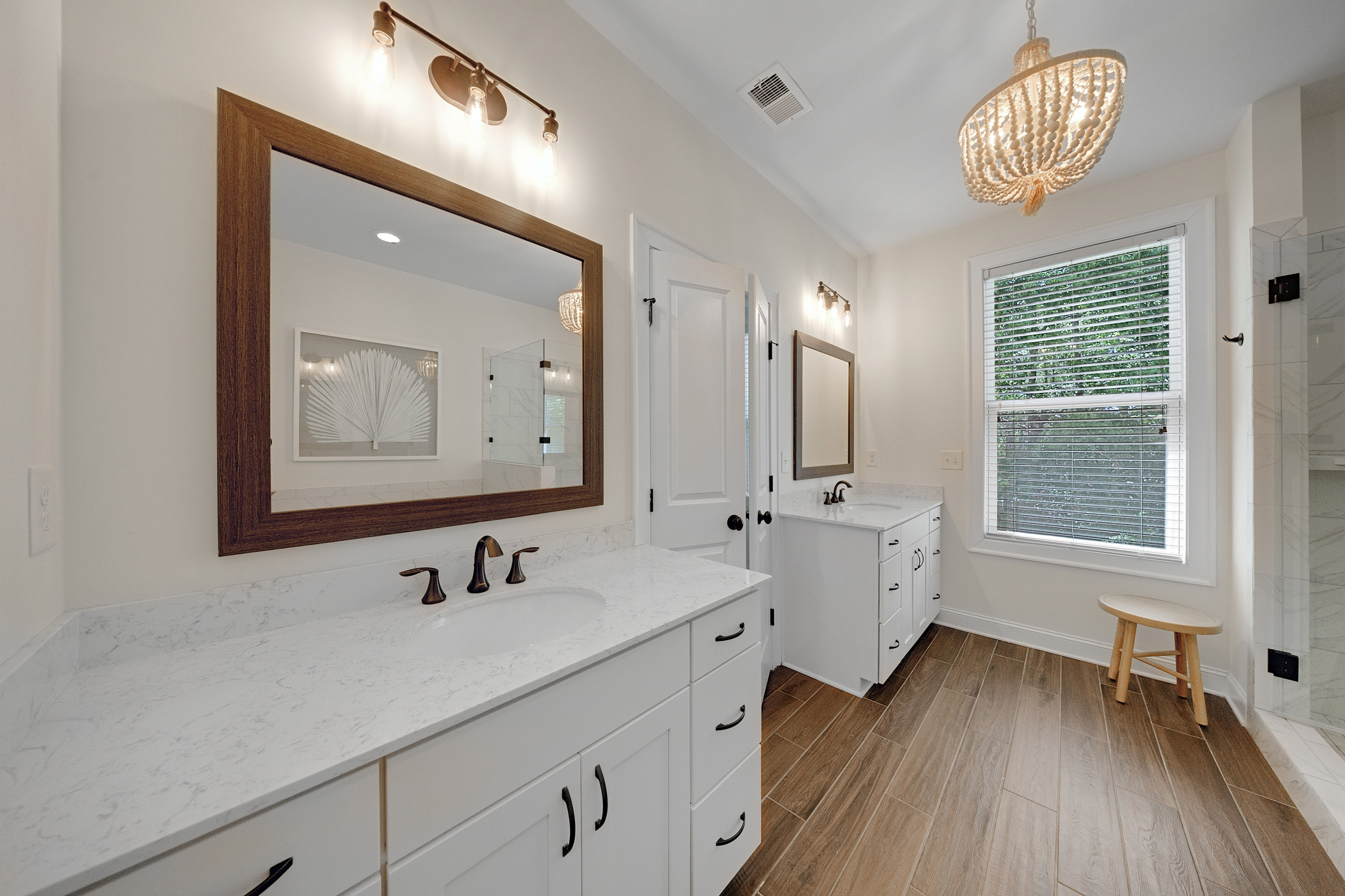  Beautifully Appointed Two-story Townhome in Inviting Gated Roswell Community - 物件實景