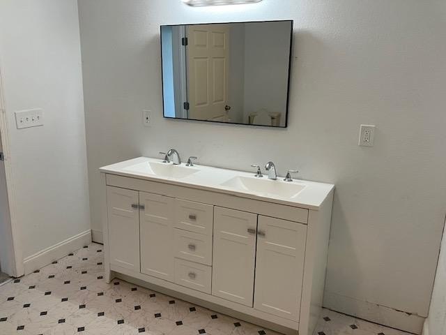 Hiawassee, Georgia, 30546, United States, 5 Bedrooms Bedrooms, ,5 BathroomsBathrooms,Residential,For Sale,1982508