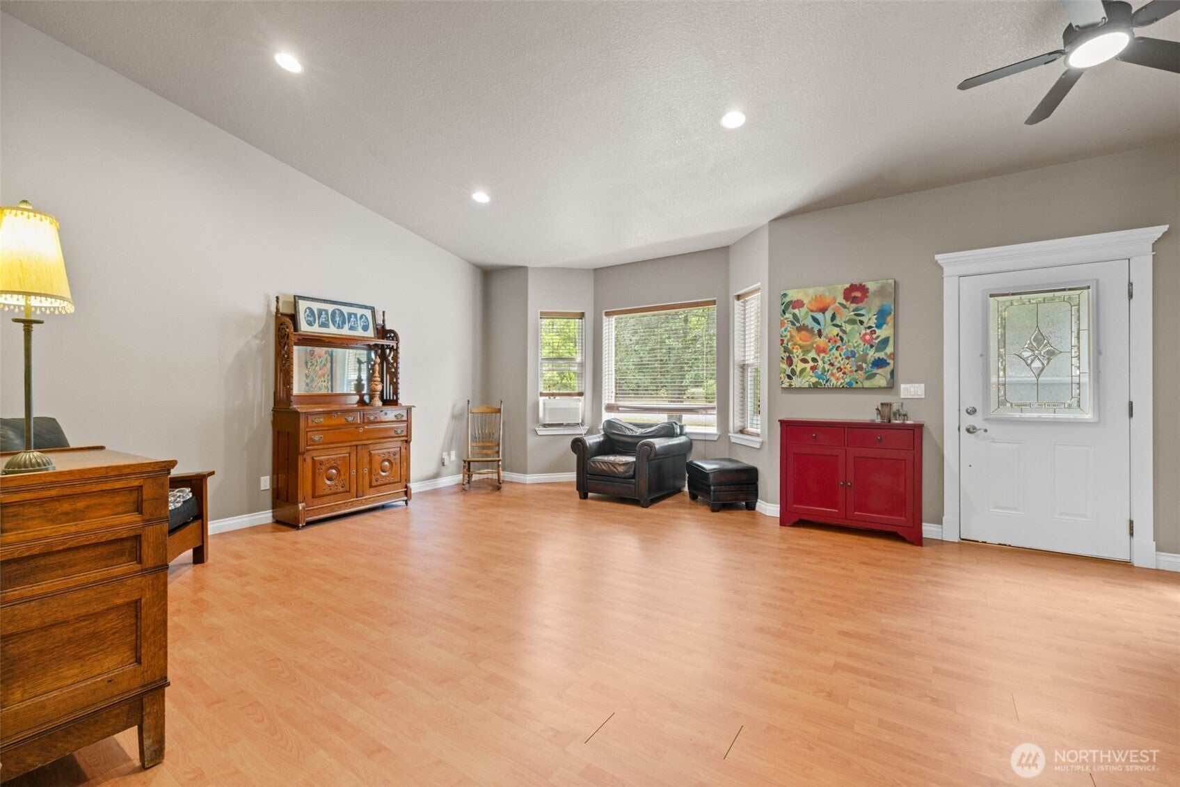 Sequim, Washington, 98382, United States, 3 Bedrooms Bedrooms, ,2 BathroomsBathrooms,Residential,For Sale,1944659