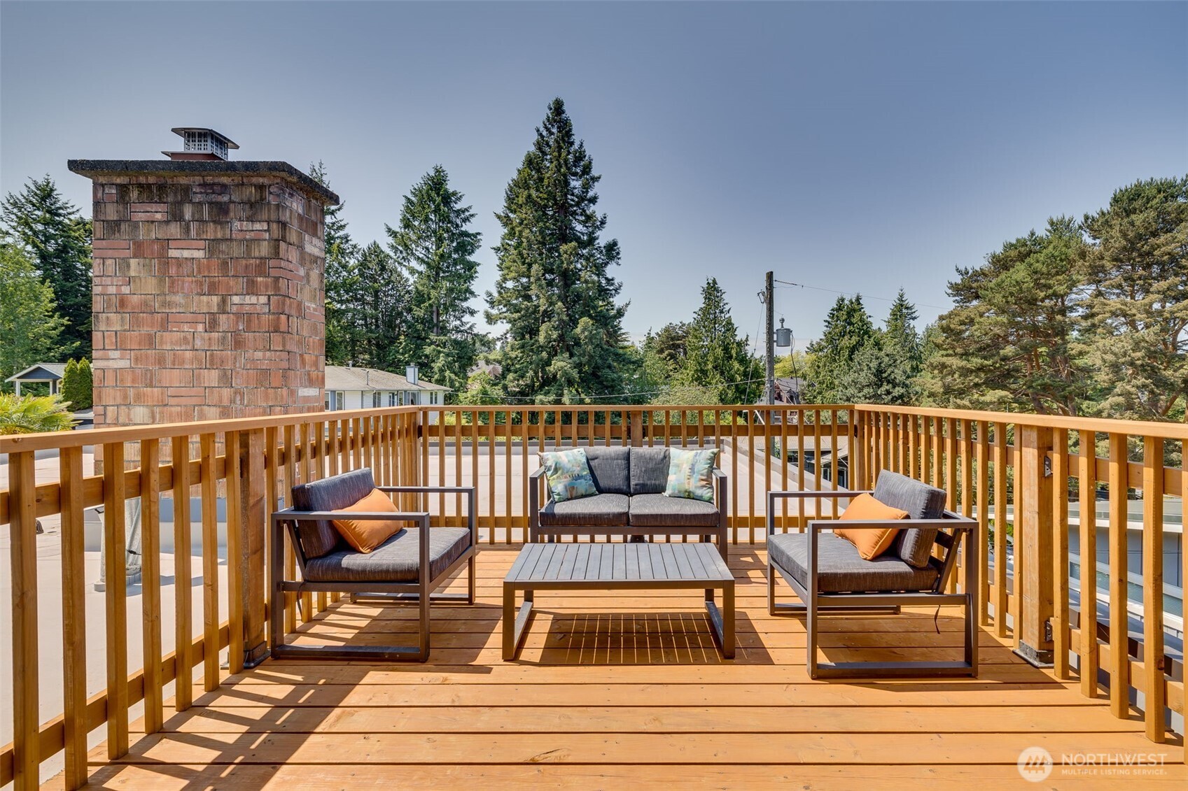 Seattle, Washington, 98117, United States, 4 Bedrooms Bedrooms, ,2 BathroomsBathrooms,Residential,For Sale,1846513