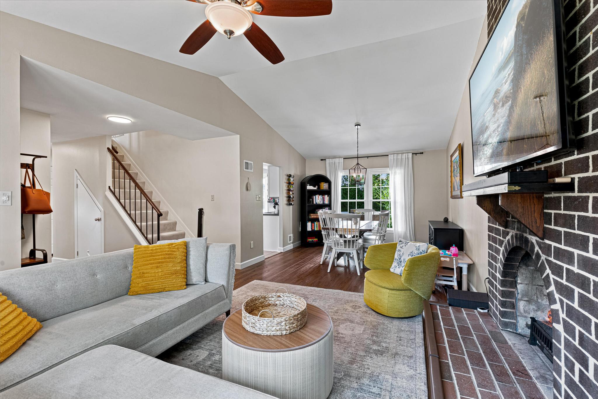  12728 Builders Road, Herndon, VA, 20170 - 物件實景