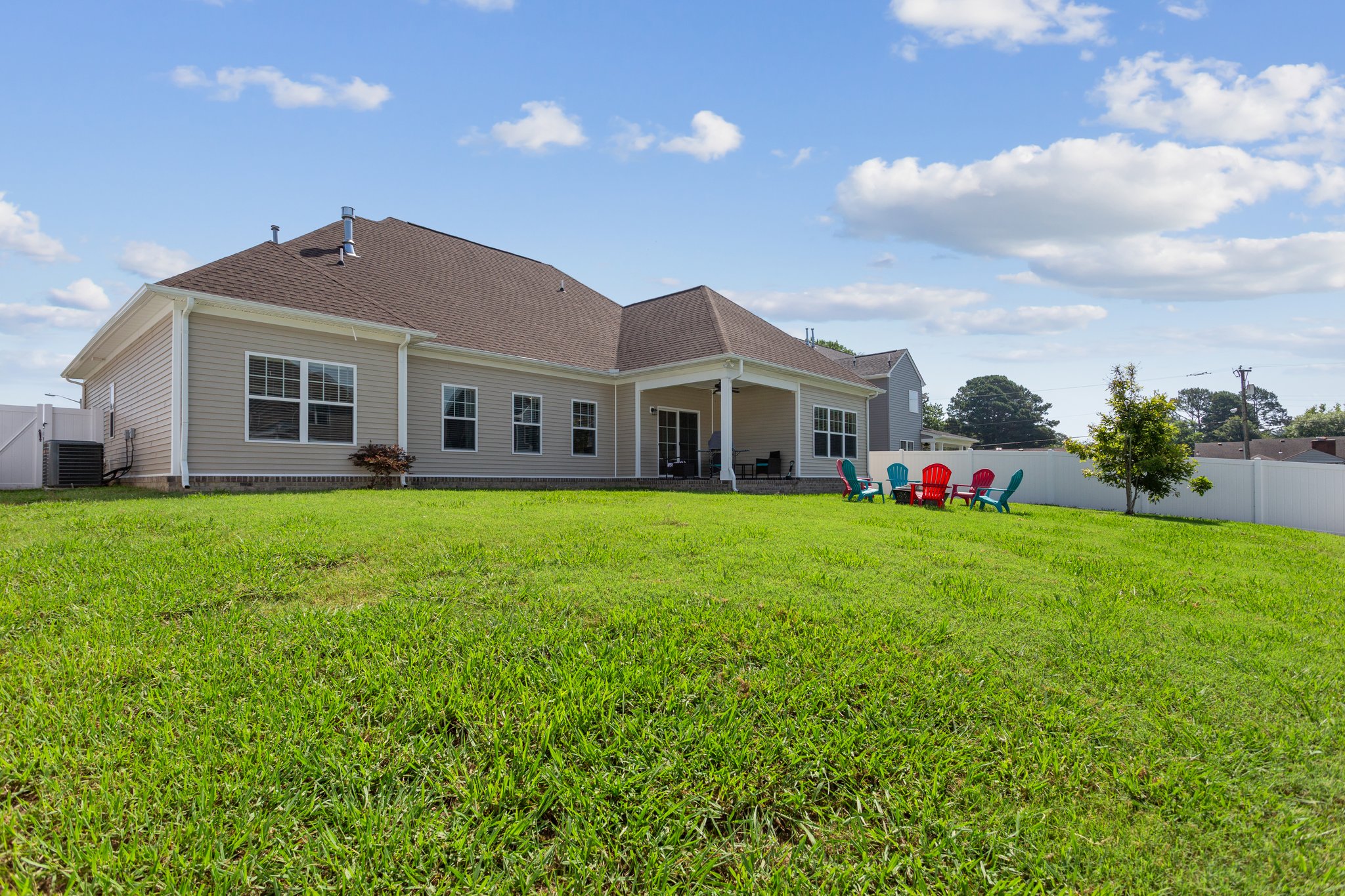 Chesapeake, Virginia, 23322, United States, 5 Bedrooms Bedrooms, ,3 BathroomsBathrooms,Residential,For Sale,1887948
