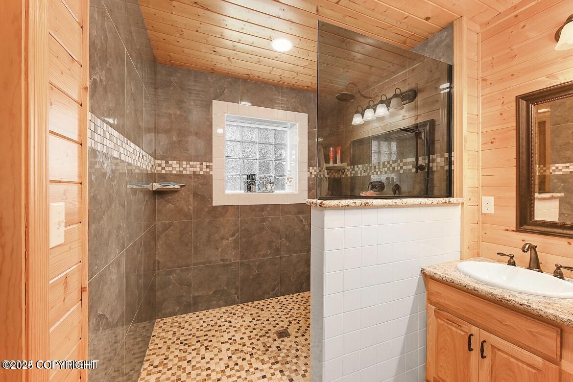 Soldotna, Alaska, 99669, United States, 6 Bedrooms Bedrooms, ,3 BathroomsBathrooms,Residential,For Sale,1984218