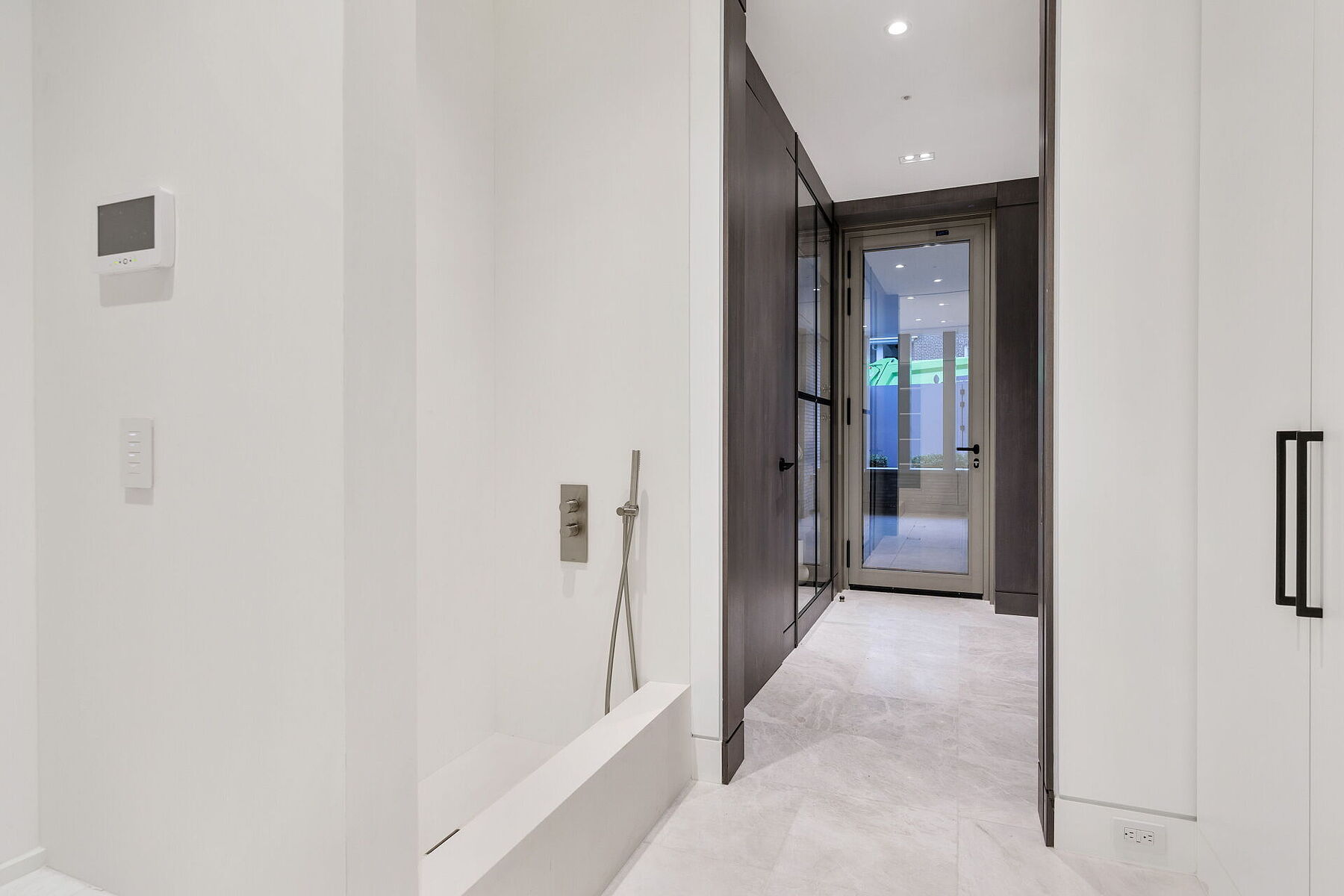  Iconic New Forest Hill Build - 物件實景