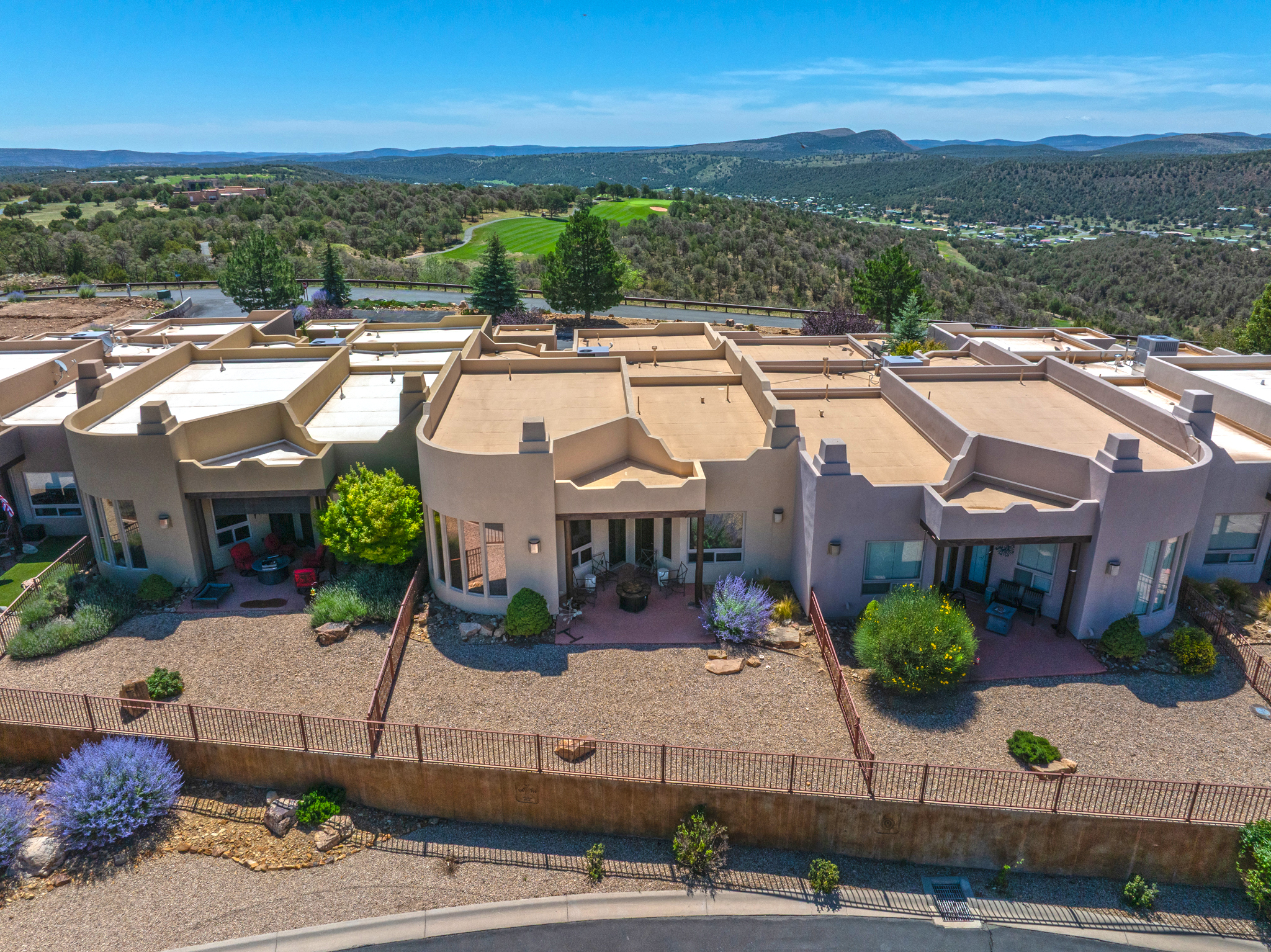 Alto, New Mexico, 88312, United States, 3 Bedrooms Bedrooms, ,3 BathroomsBathrooms,Residential,For Sale,1882409