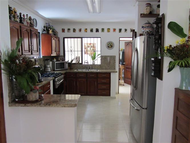 Puerto Plata, DO, 5 Bedrooms Bedrooms, ,6 BathroomsBathrooms,Residential,For Sale,1462186