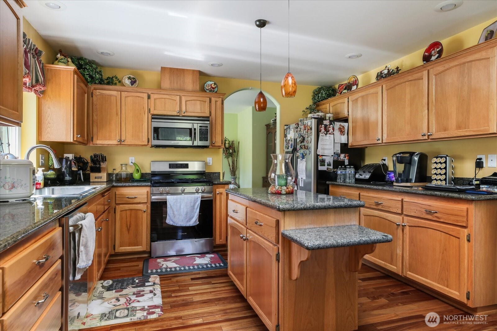 Oak Harbor, Washington, 98277, United States, 4 Bedrooms Bedrooms, ,3 BathroomsBathrooms,Residential,For Sale,1846920