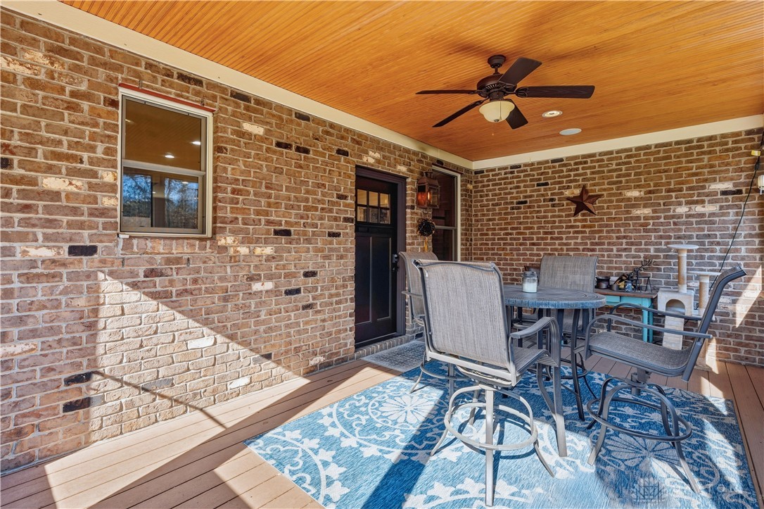 Adams Twp, Ohio, 45177, United States, 6 Bedrooms Bedrooms, ,4 BathroomsBathrooms,Residential,For Sale,1989294