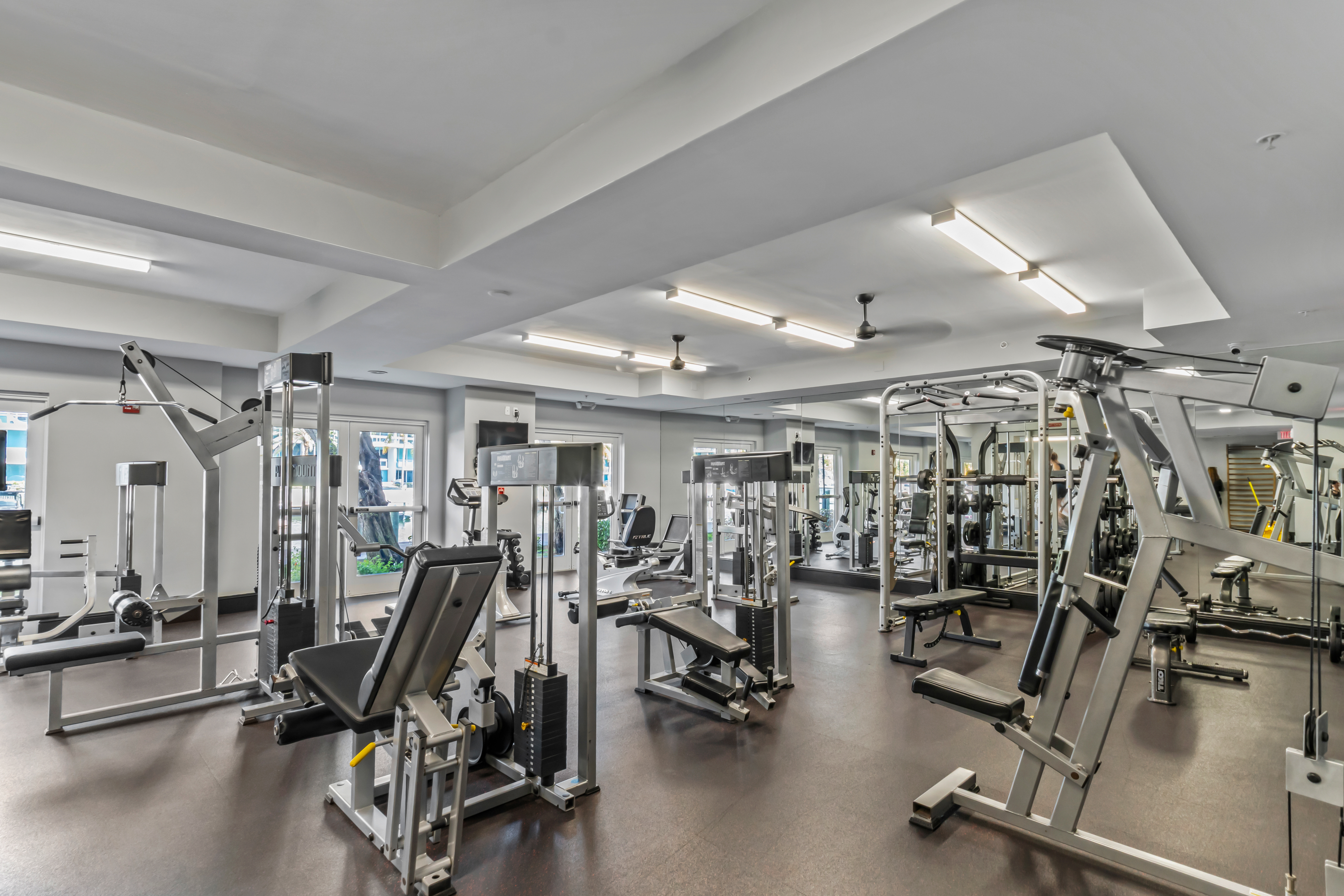  3001 NE 185th St, Aventura, FL, 33180 - 物件實景