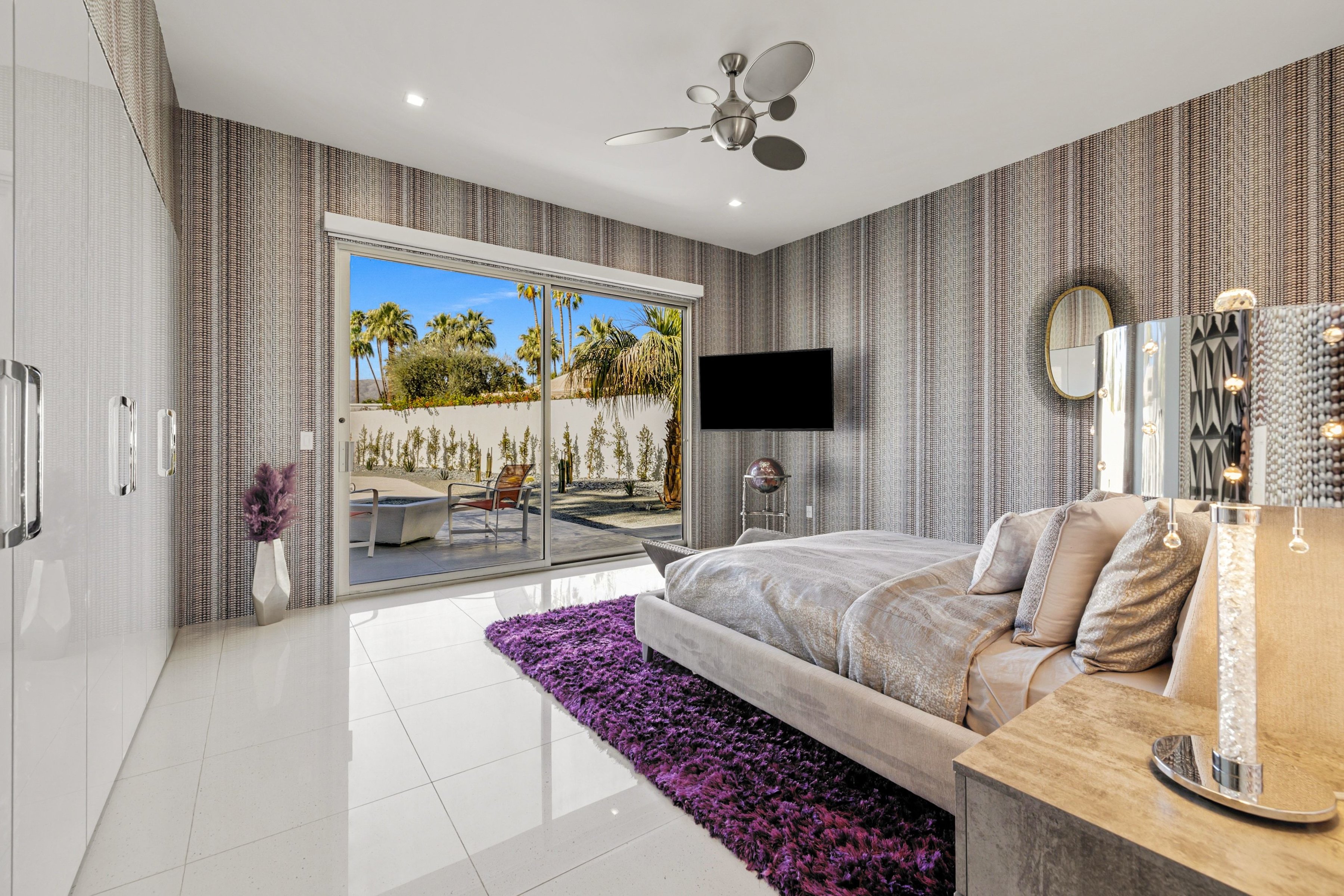  Custom Contemporary On Rare Double Indian Wells Lot - 物件實景