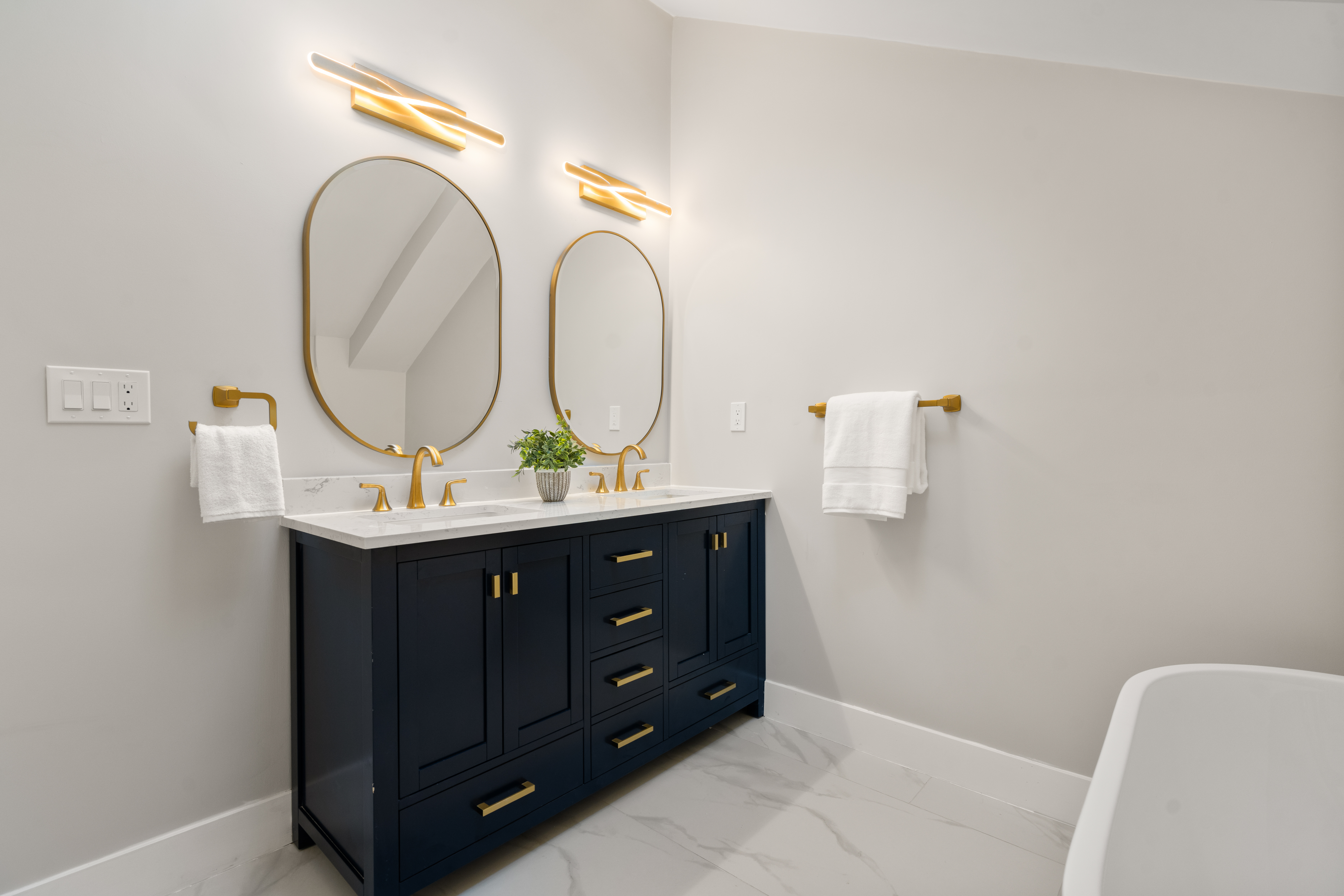 8 Irene Road, Bedford, MA, 01730 - 物件實景