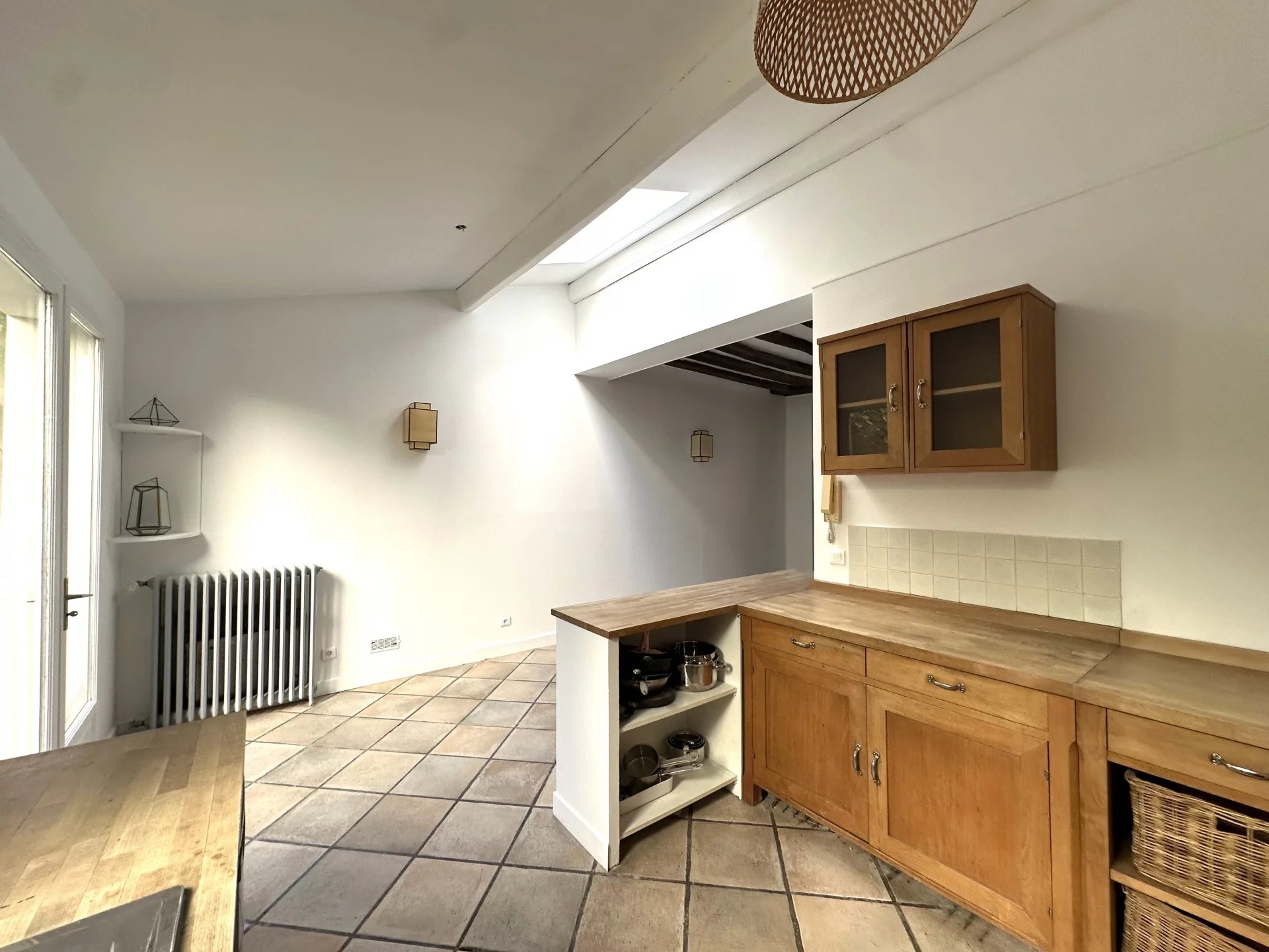 Saint-Germain-en-Laye, Île-de-France, 78100, FR, 3 Bedrooms Bedrooms, ,2 BathroomsBathrooms,Residential,For Sale,1994844