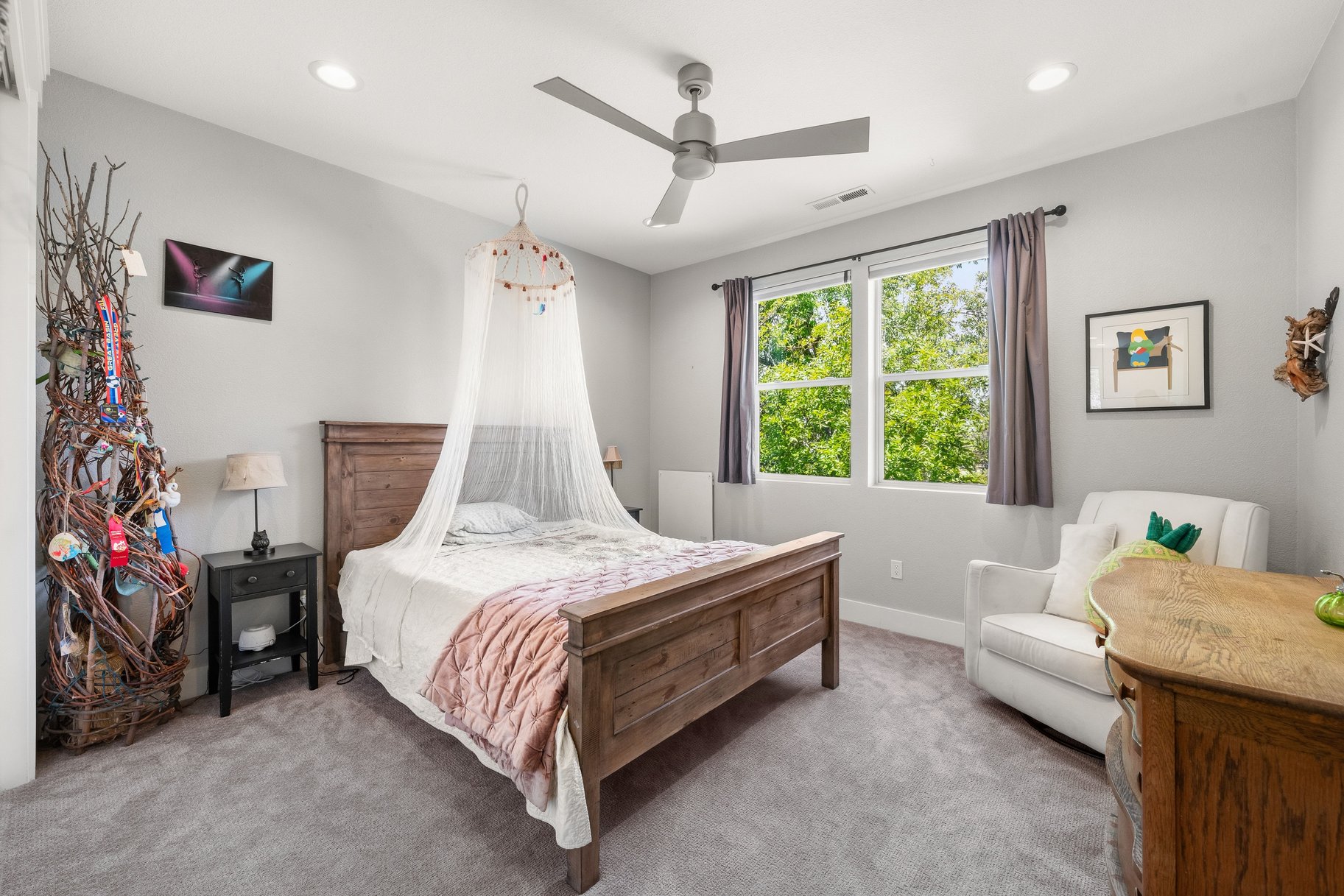  Refined living on one of Reno