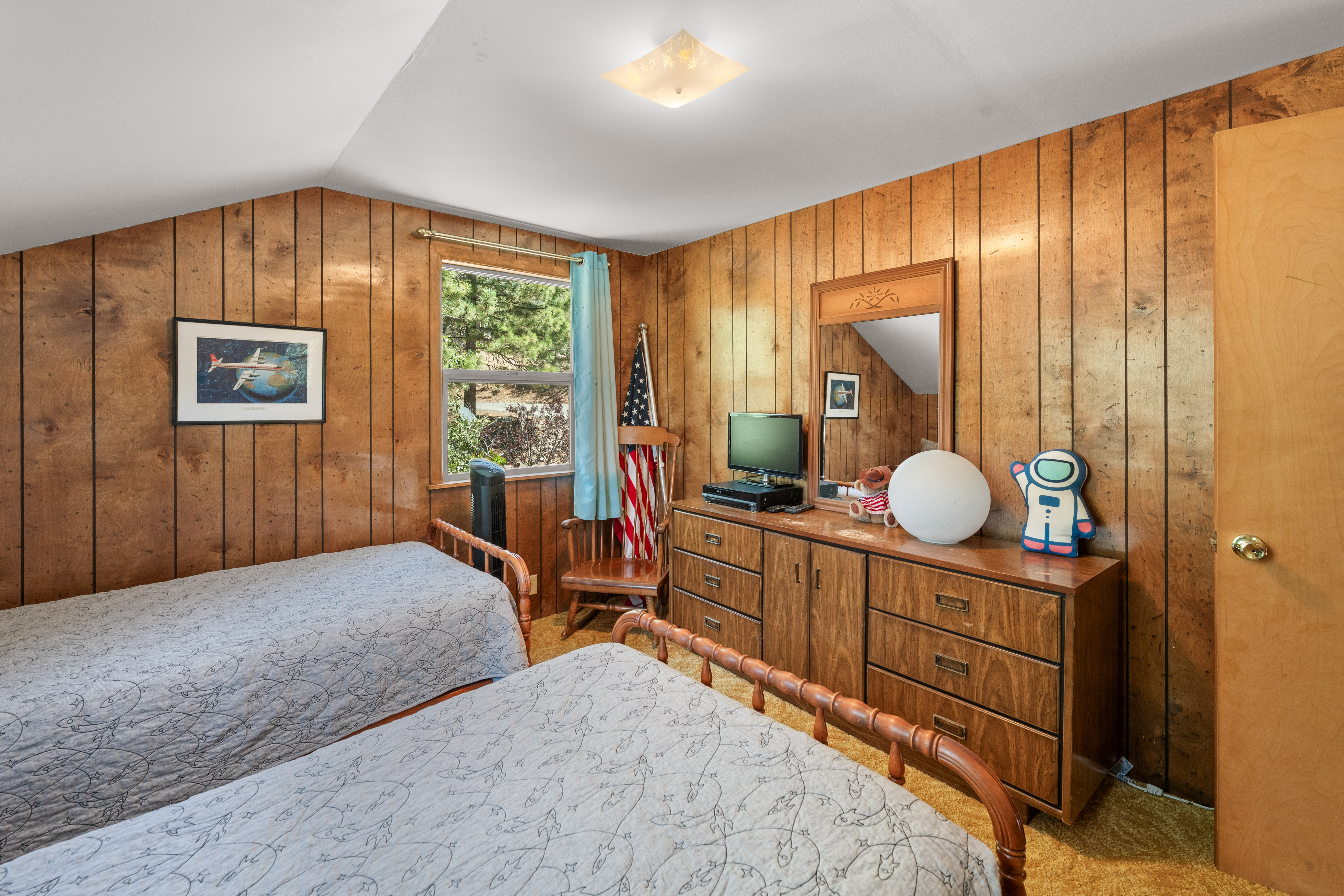  1156 Bruin Trail, Fawnskin, CA 92333 - 物件實景