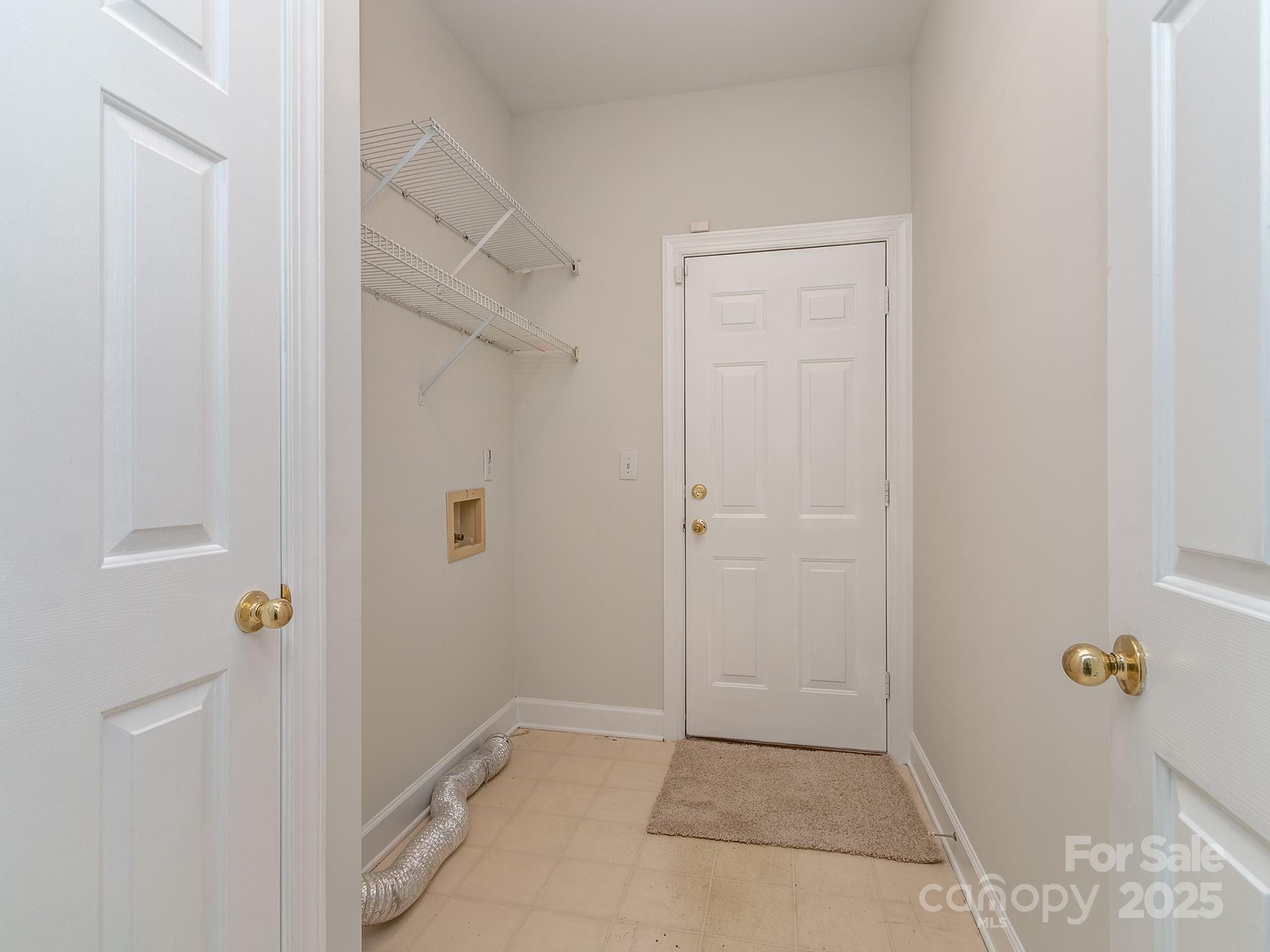 Charlotte, North Carolina, 28270, United States, 4 Bedrooms Bedrooms, ,3 BathroomsBathrooms,Residential,For Sale,1913389