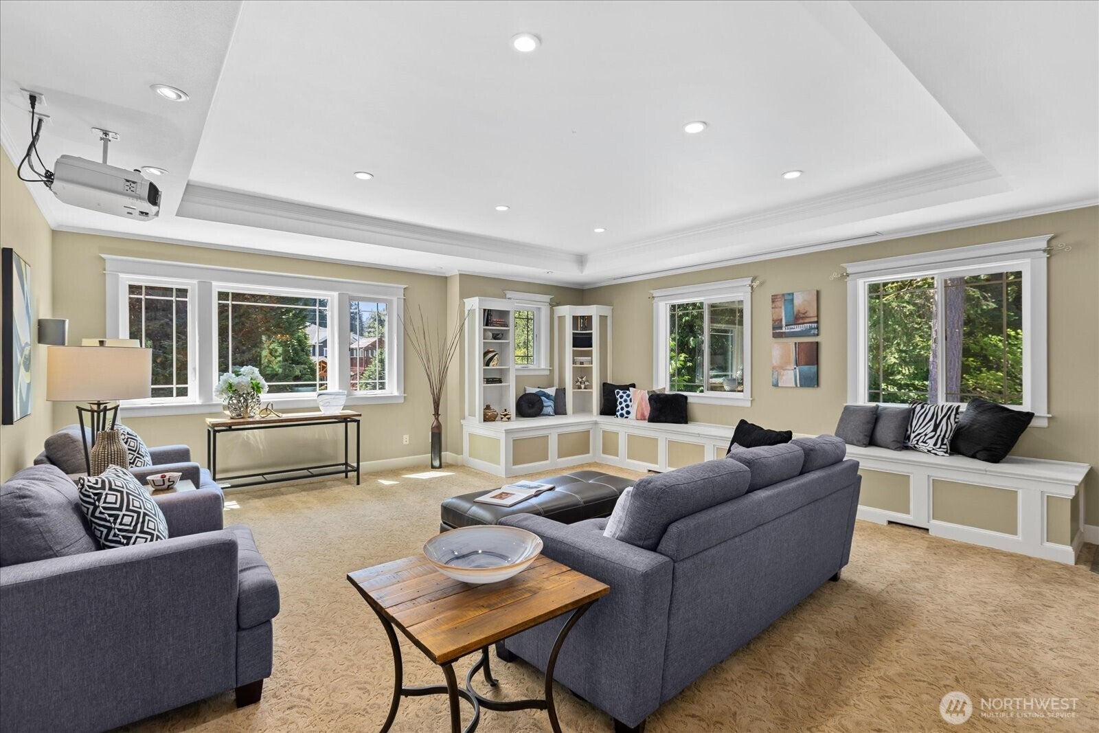 Woodinville, Washington, 98072, United States, 4 Bedrooms Bedrooms, ,2 BathroomsBathrooms,Residential,For Sale,1895251
