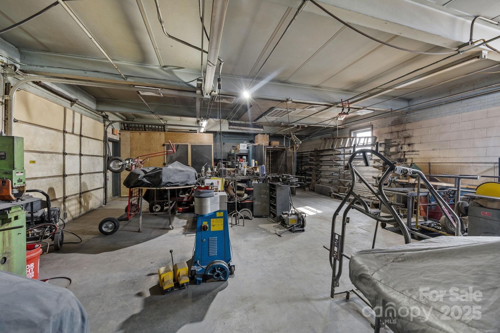 Statesville, North Carolina, 28677, United States, ,Residential,For Sale,2005927