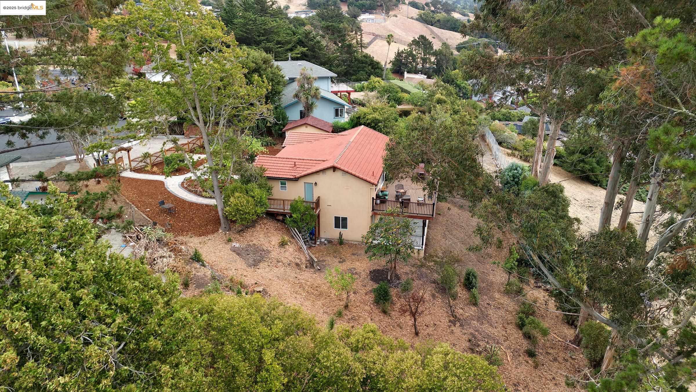 El Sobrante, California, 94803, United States, 4 Bedrooms Bedrooms, ,3 BathroomsBathrooms,Residential,For Sale,1986532