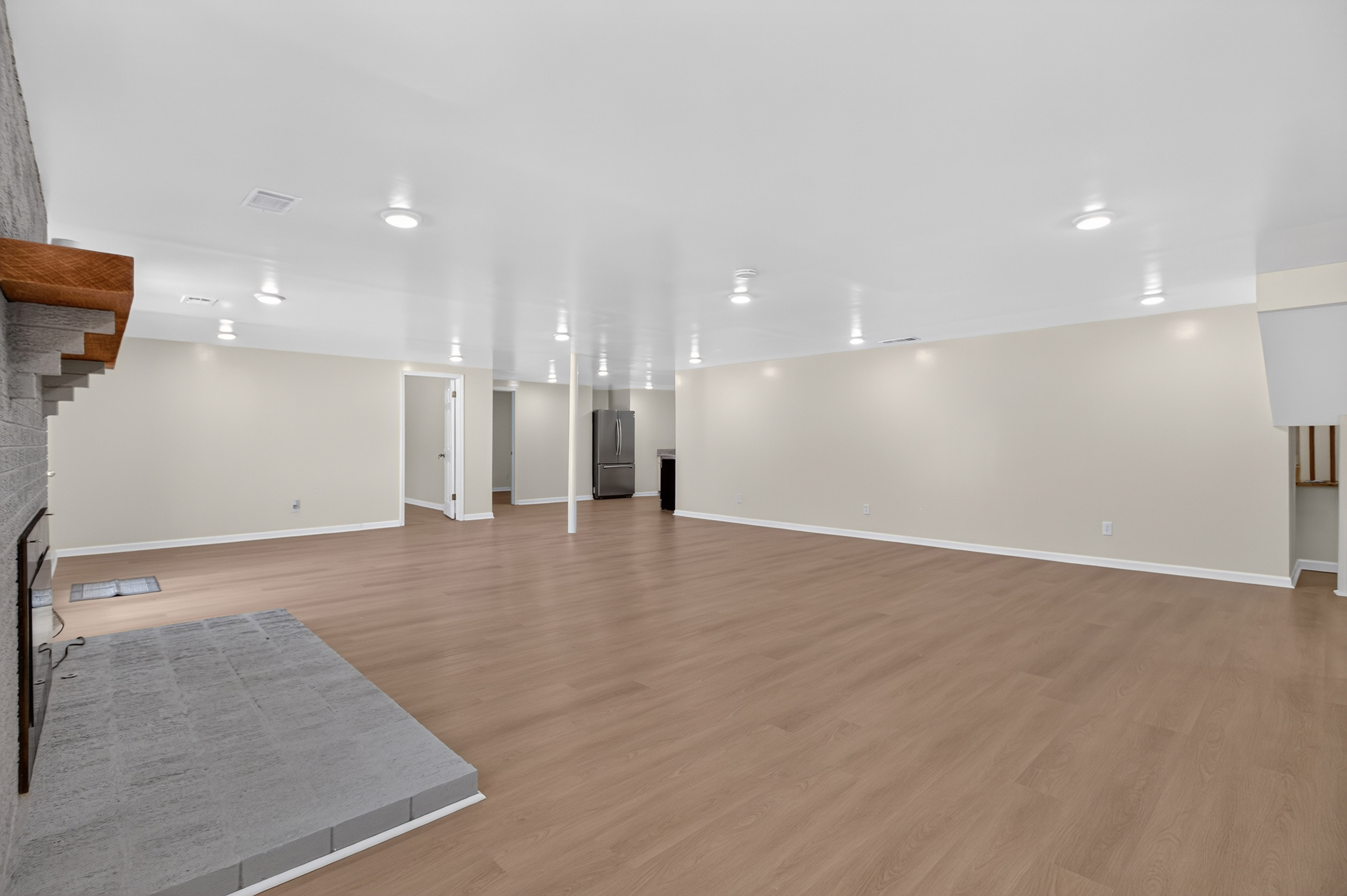  Stunning Fully Renovated Ranch - 物件實景