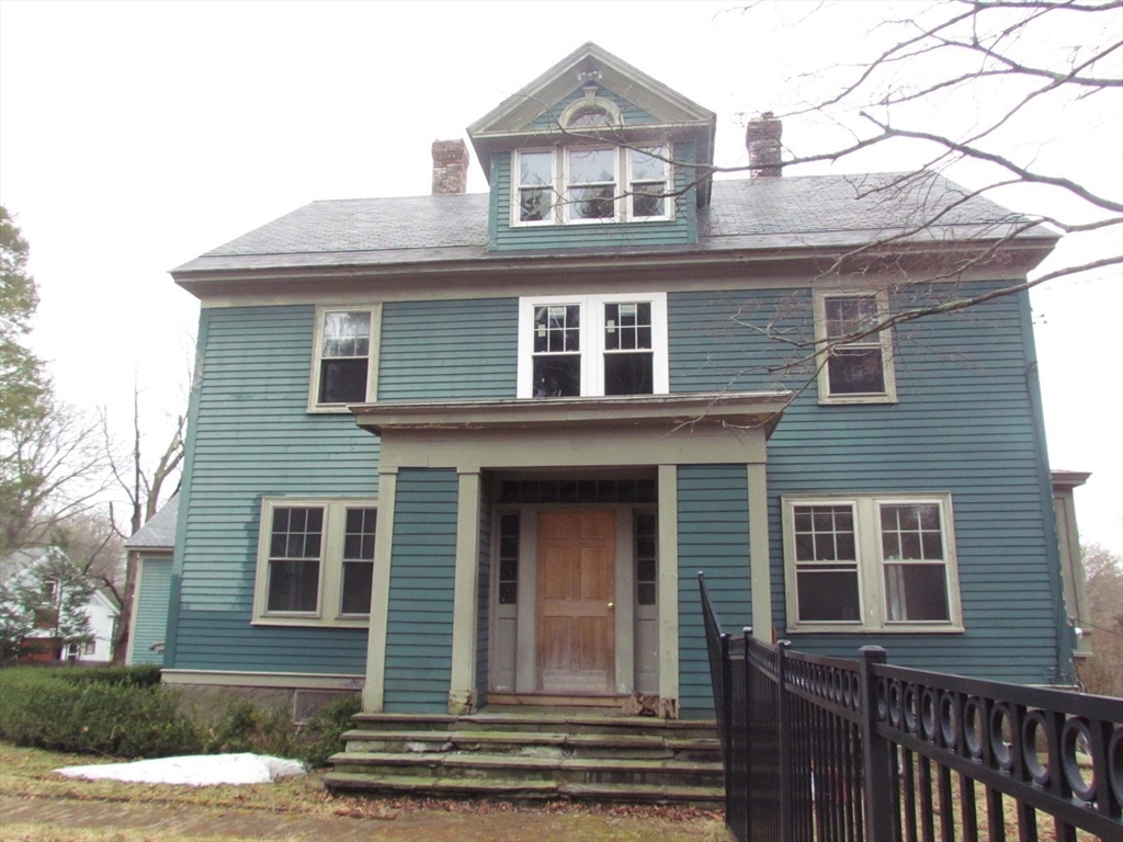 Lunenburg, Massachusetts, 01462, United States, 3 Bedrooms Bedrooms, ,3 BathroomsBathrooms,Residential,For Sale,1967616