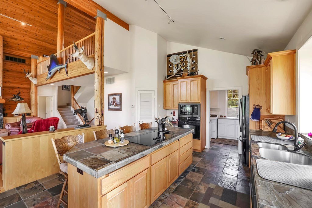 New Meadows, Idaho, 83654, United States, 3 Bedrooms Bedrooms, ,1 BathroomBathrooms,Residential,For Sale,1846350