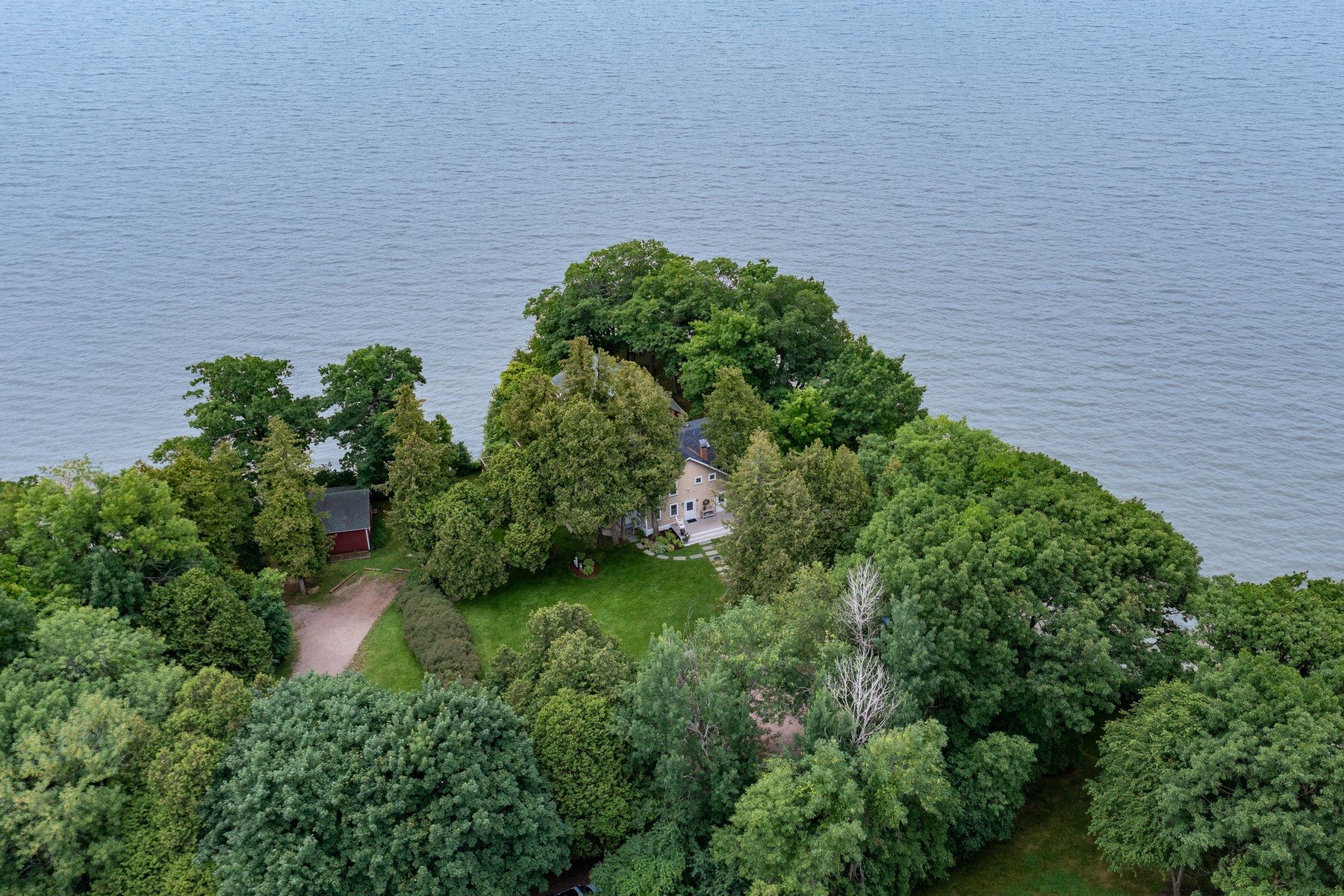  1333 Colchester Point Road - 物件實景