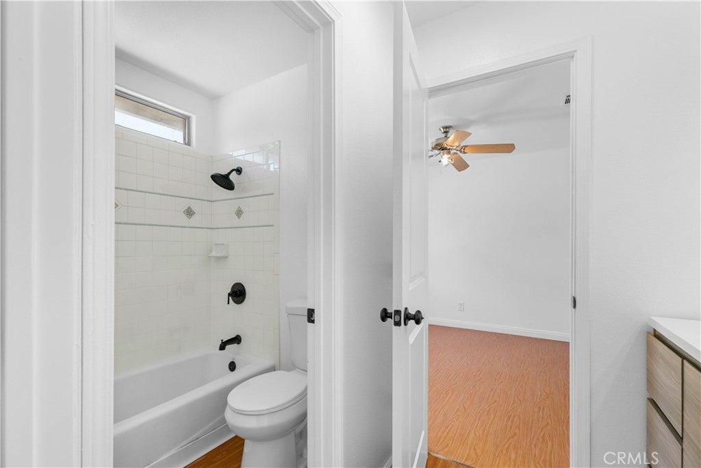 Corona, California, 92879, United States, 3 Bedrooms Bedrooms, ,3 BathroomsBathrooms,Residential,For Sale,1941070