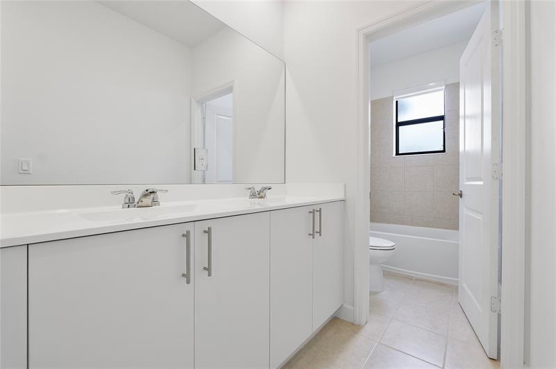 Dania Beach, Florida, 33312, United States, 3 Bedrooms Bedrooms, ,3 BathroomsBathrooms,Residential,For Sale,1951173