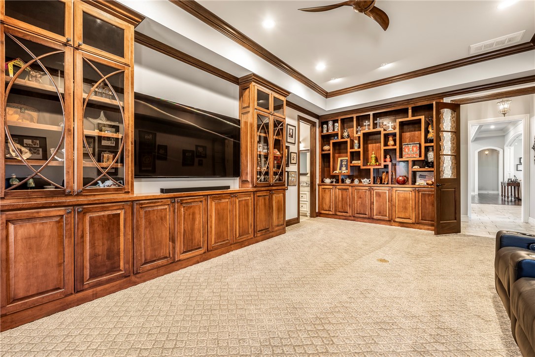 Rogers, Arkansas, 72756, United States, 4 Bedrooms Bedrooms, ,6 BathroomsBathrooms,Residential,For Sale,1987603