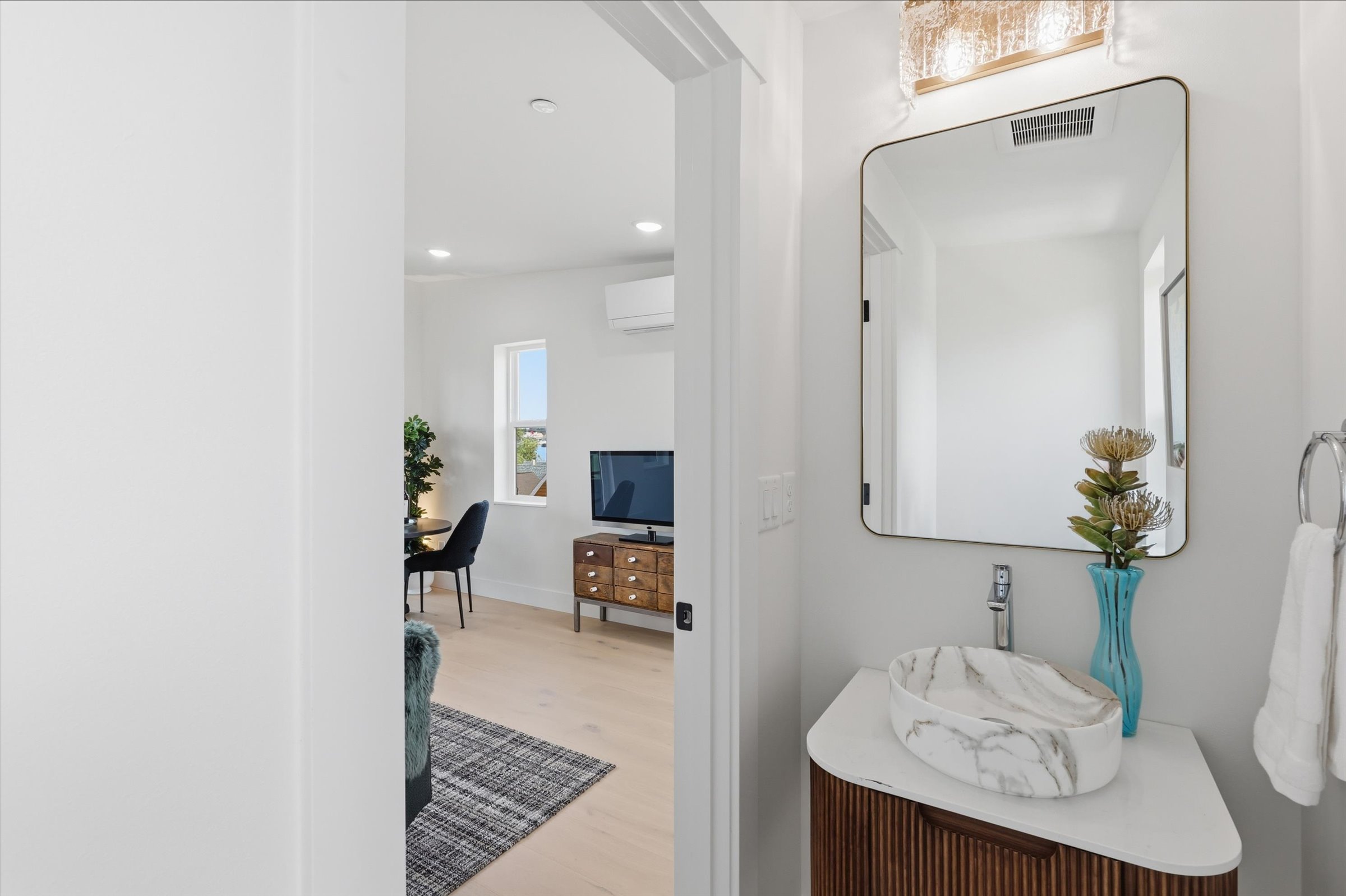  2019 Minor Ave E, Seattle, WA 98102 - 物件實景