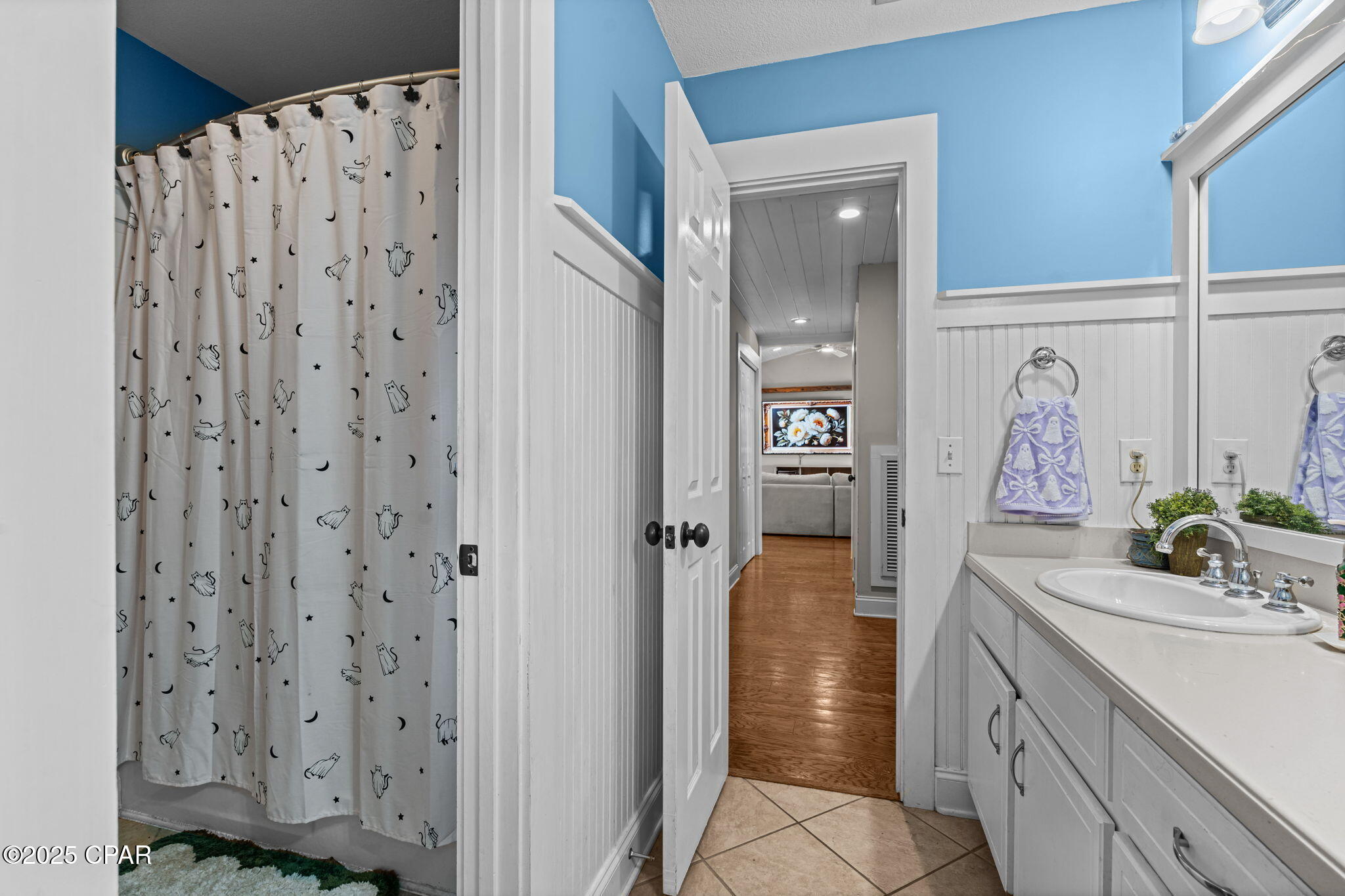 Panama City, Florida, 32405, United States, 4 Bedrooms Bedrooms, ,2 BathroomsBathrooms,Residential,For Sale,1984814