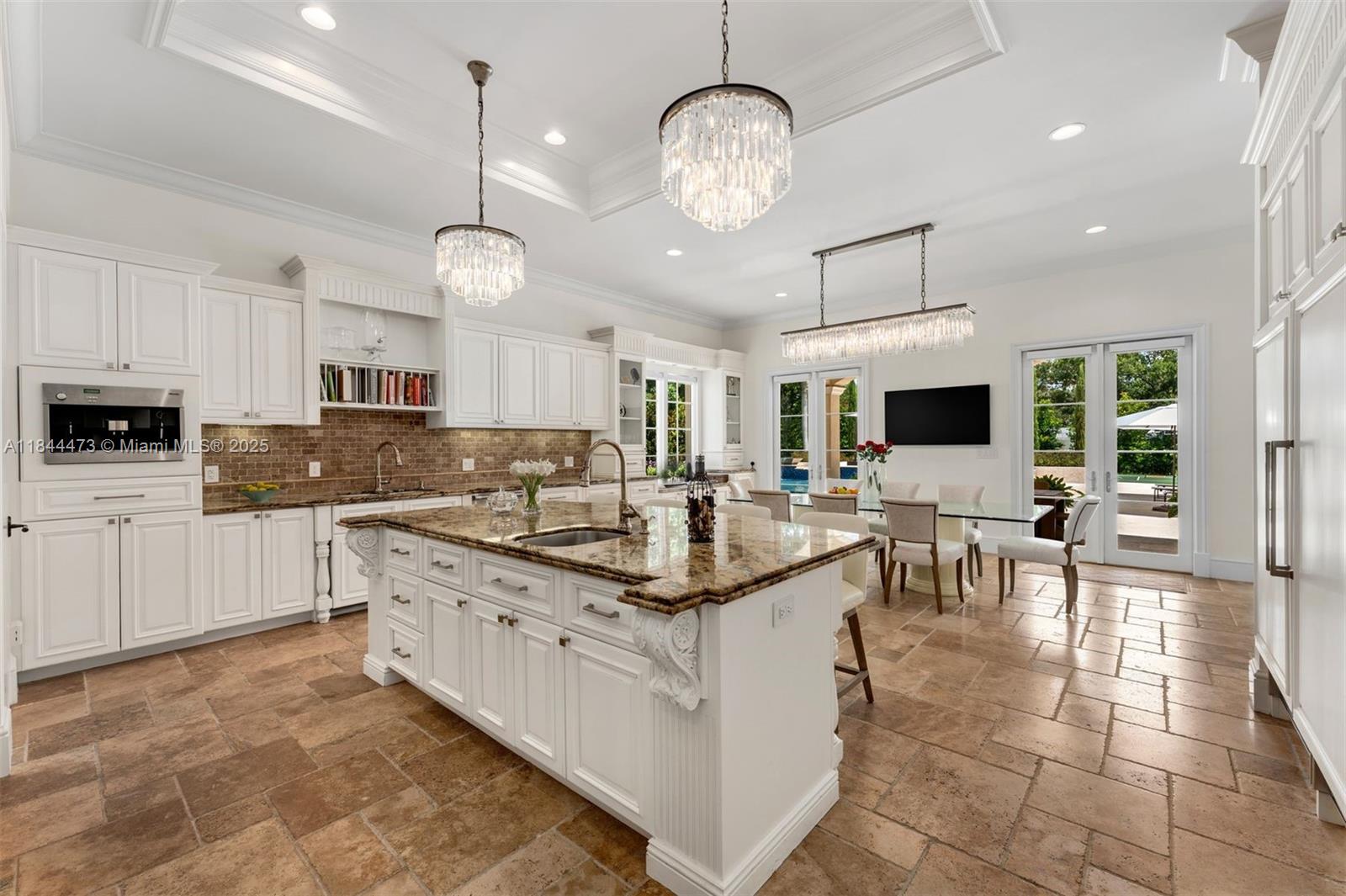 Miami, Florida, 33143, United States, 7 Bedrooms Bedrooms, ,10 BathroomsBathrooms,Residential,For Sale,1927451
