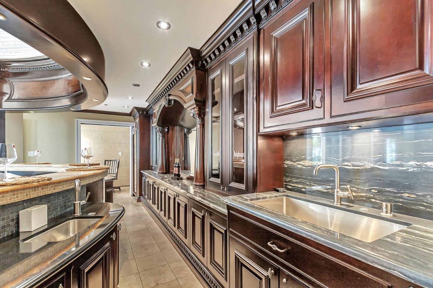 Los Gatos, California, 95032, United States, 8 Bedrooms Bedrooms, ,11 BathroomsBathrooms,Residential,For Sale,1855941