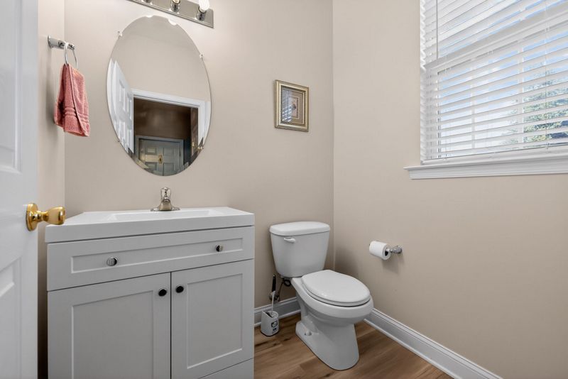 Upper Chichester, Pennsylvania, 19014, United States, 4 Bedrooms Bedrooms, ,3 BathroomsBathrooms,Residential,For Sale,2000322