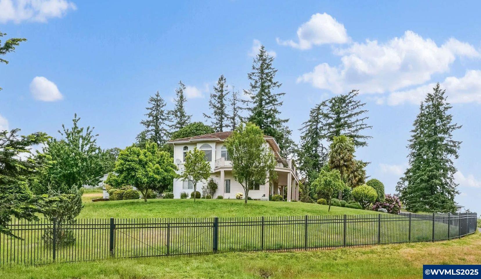 Turner, Oregon, 97392, United States, 4 Bedrooms Bedrooms, ,3 BathroomsBathrooms,Residential,For Sale,1827852