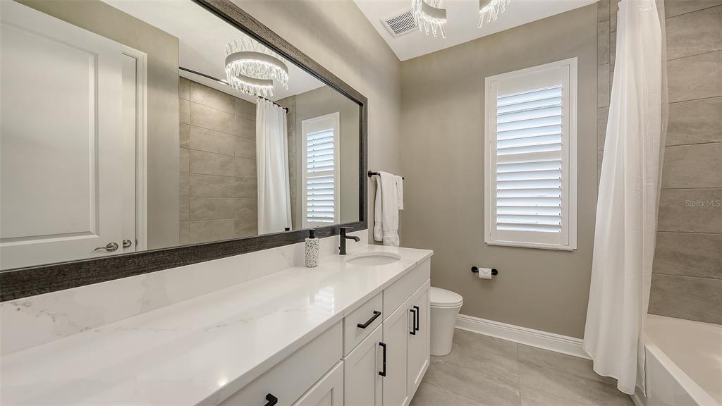 Bradenton, Florida, 34211, United States, 3 Bedrooms Bedrooms, ,2 BathroomsBathrooms,Residential,For Sale,1778454