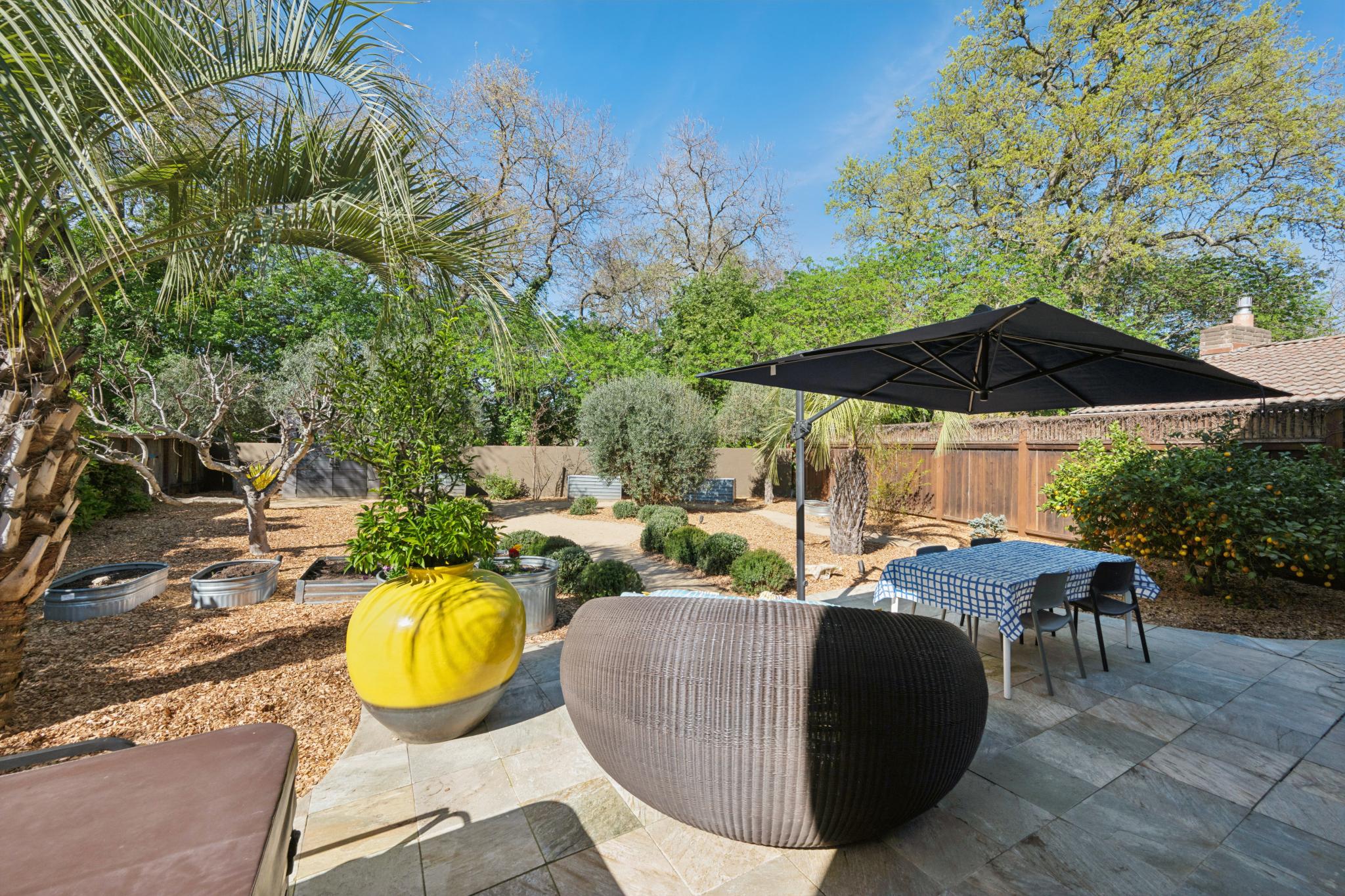  19071 Hickory Street - 物件實景