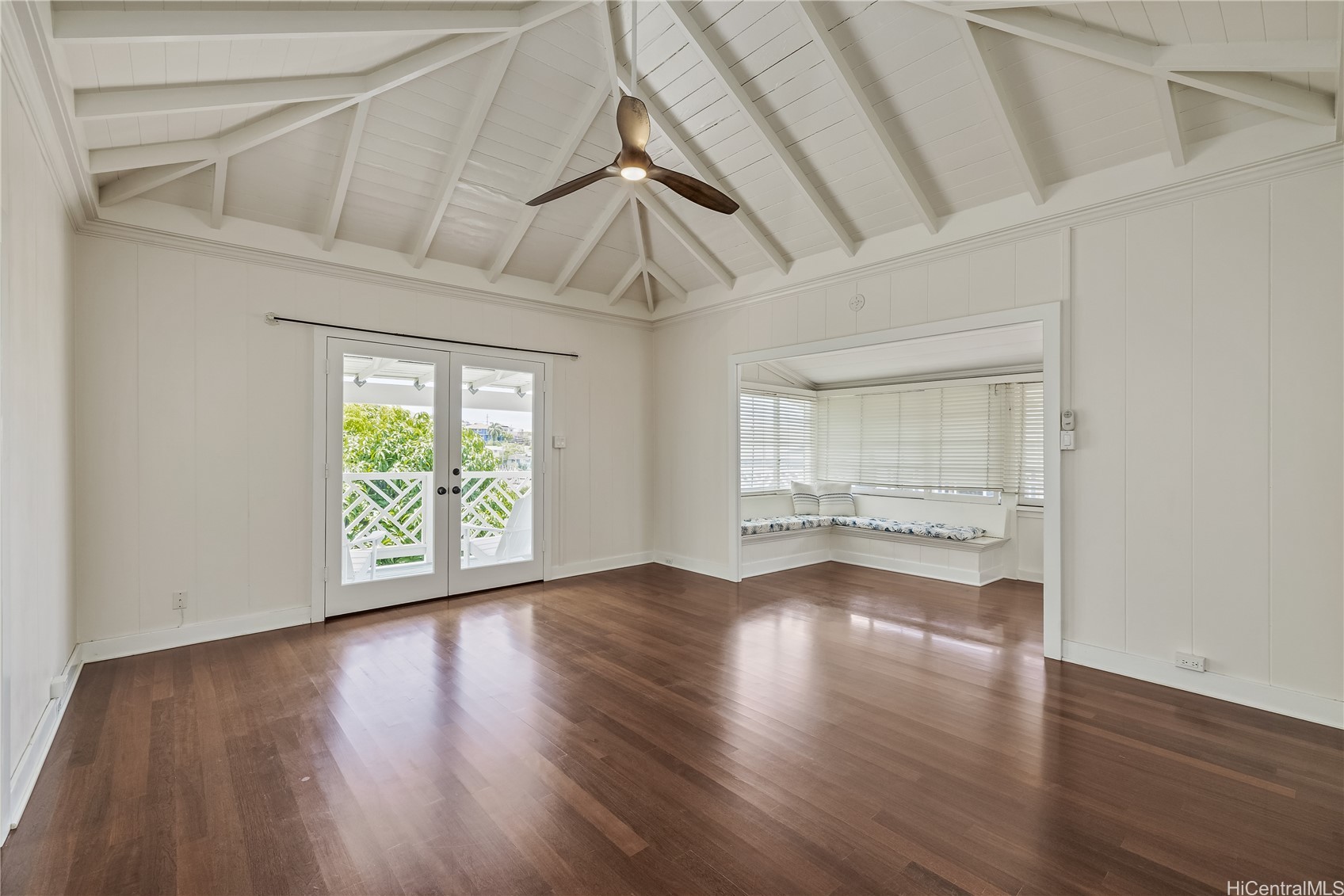 Honolulu, Hawaii, 96817, United States, 4 Bedrooms Bedrooms, ,2 BathroomsBathrooms,Residential,For Sale,1988231