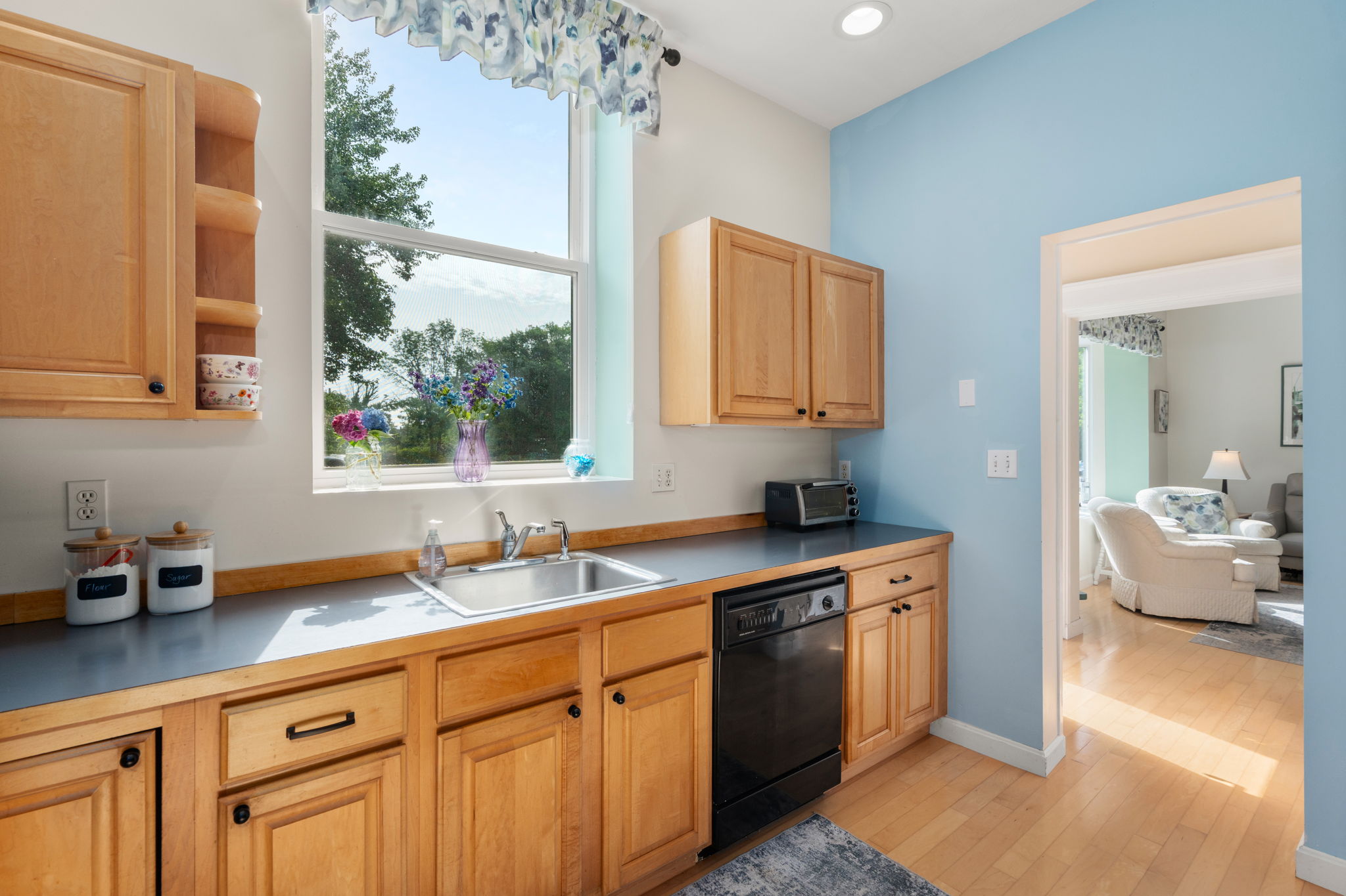  15 Story St, Rockport, MA, 01966 - 物件實景