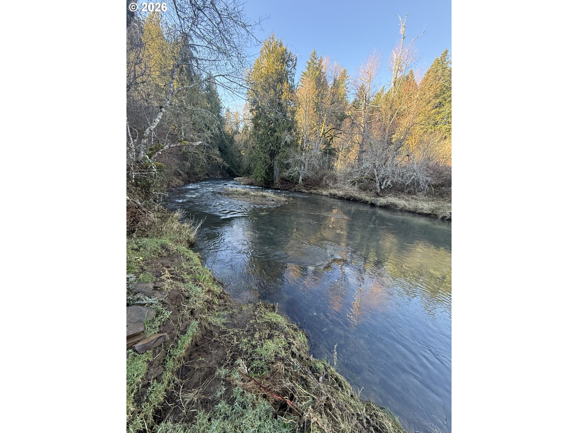 Oregoncity, Oregon, 97045, United States, 4 Bedrooms Bedrooms, ,3 BathroomsBathrooms,Residential,For Sale,1982057